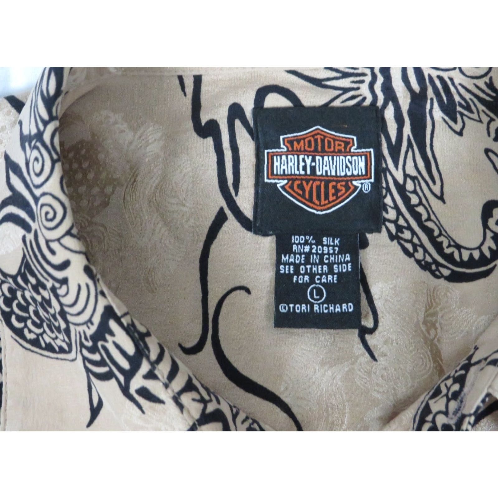 Harley Davidson VINTAGE Harley-Davidson Shirt Dragon Hawaiian Mens Large L Beige Silk Button-Up Short Sleeve >= Size US L / EU 52-54 / 3 - 2 Thumbnail
