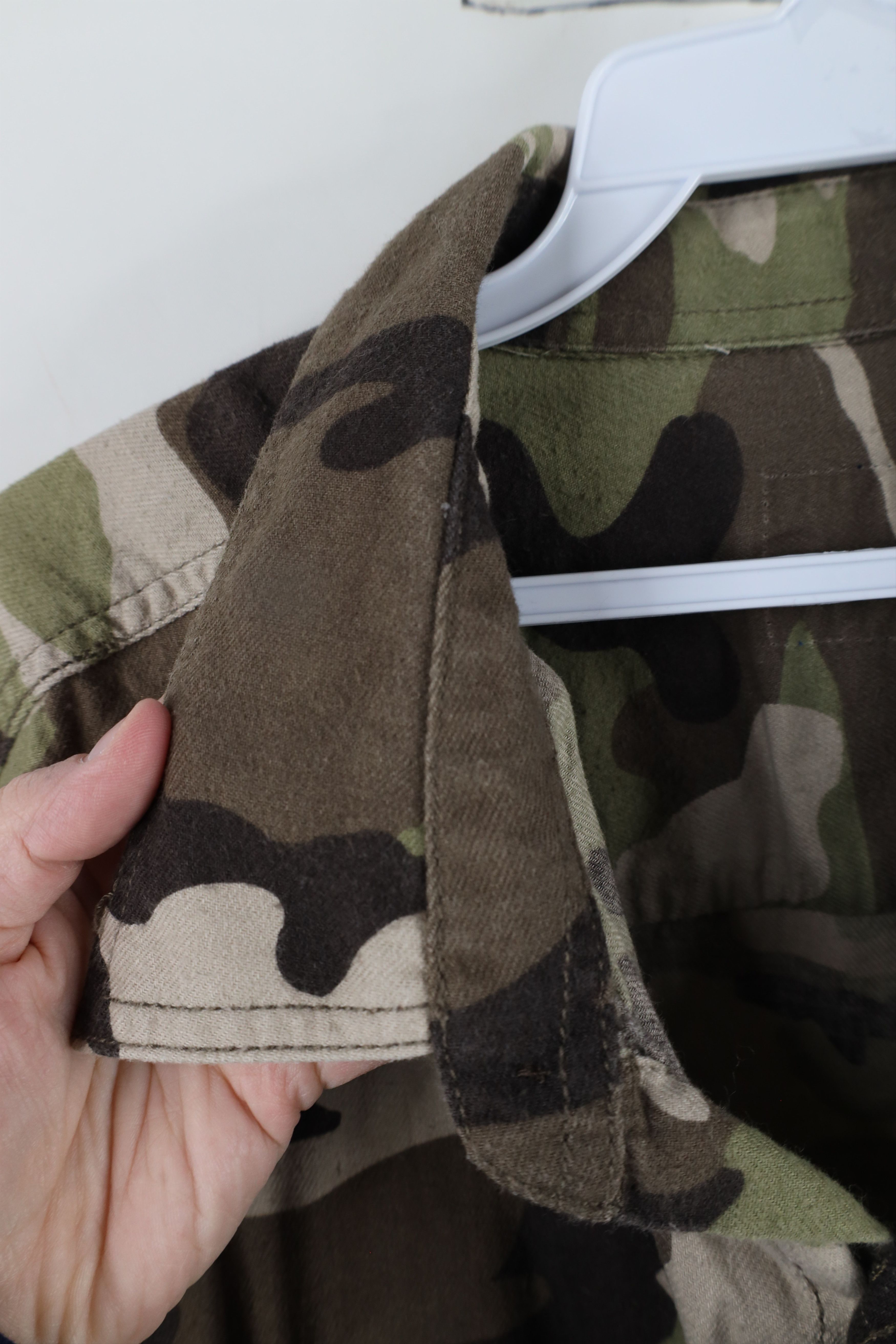 Vintage Vintage 90s Streetwear Camouflage Collared Button Shirt Size US XXL / EU 58 / 5 - 5 Thumbnail