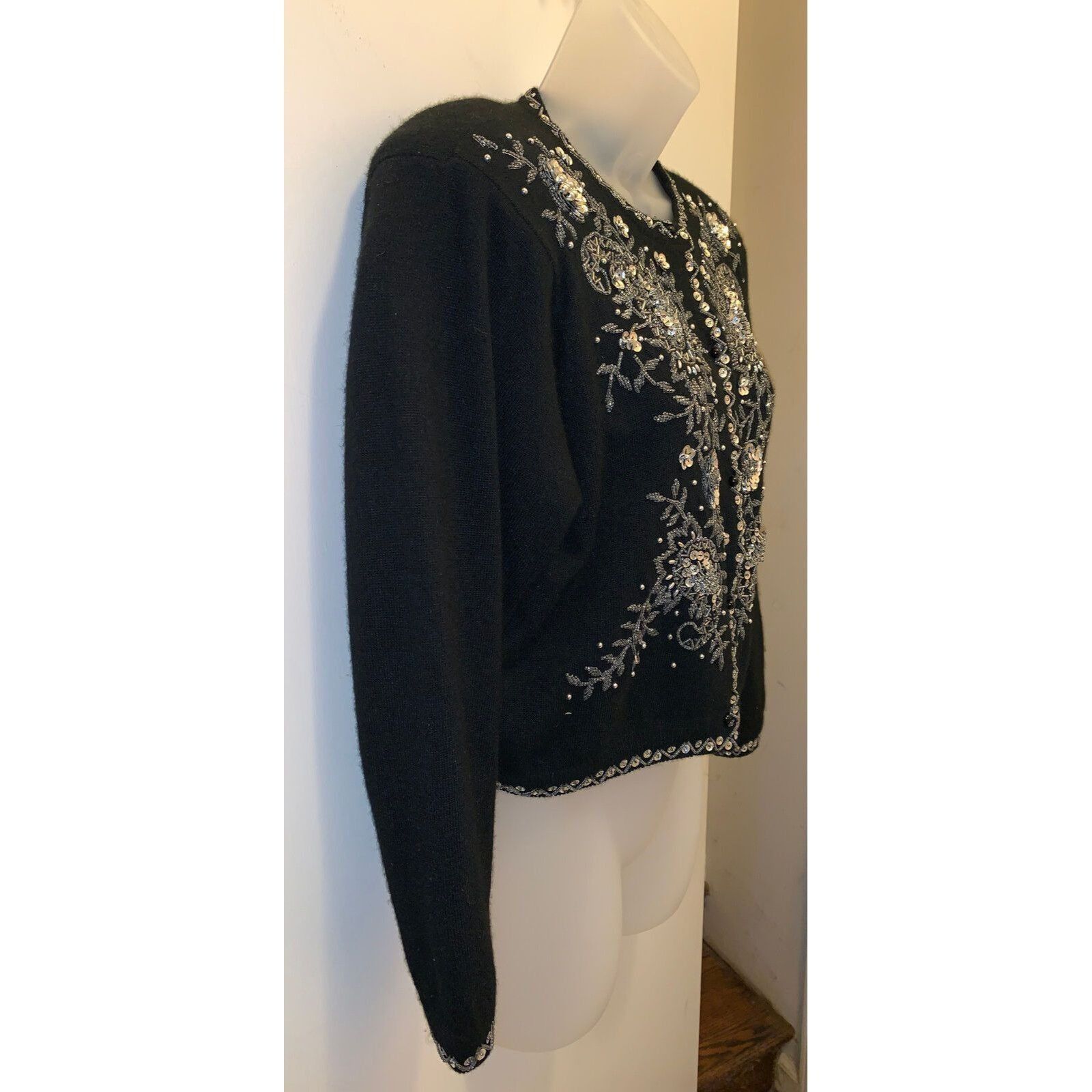 Express Vtg EXPRESS Hand Beaded Sequined Black Angora/Lambswool Card Size S / US 4 / IT 40 - 2 Thumbnail