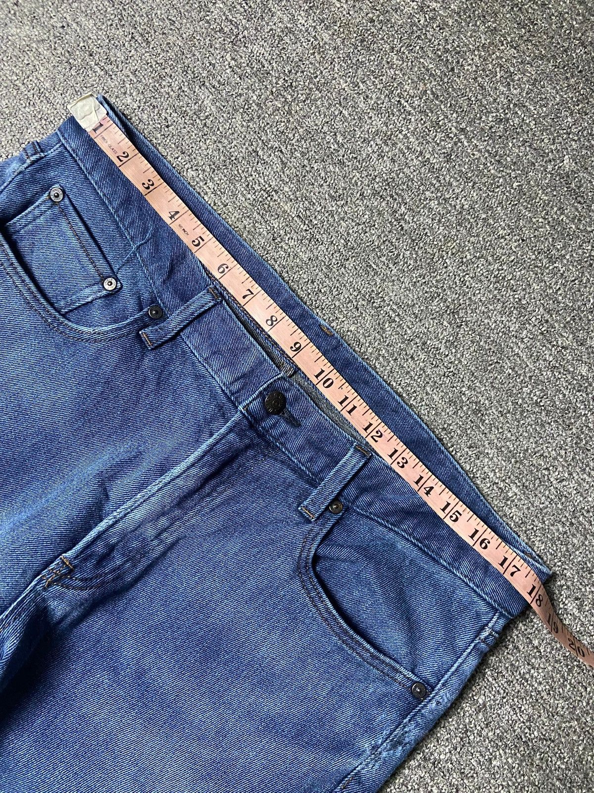 Uniqlo UNIQLO Slim Fit Cut Denim Jeans (139) Size US 36 / EU 52 - 6 Thumbnail