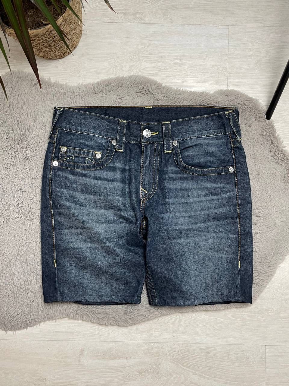 True Religion × Vintage True Religion Denim Shorts Big Logo SWAG Y2k Size US 32 / EU 48 - 5 Thumbnail