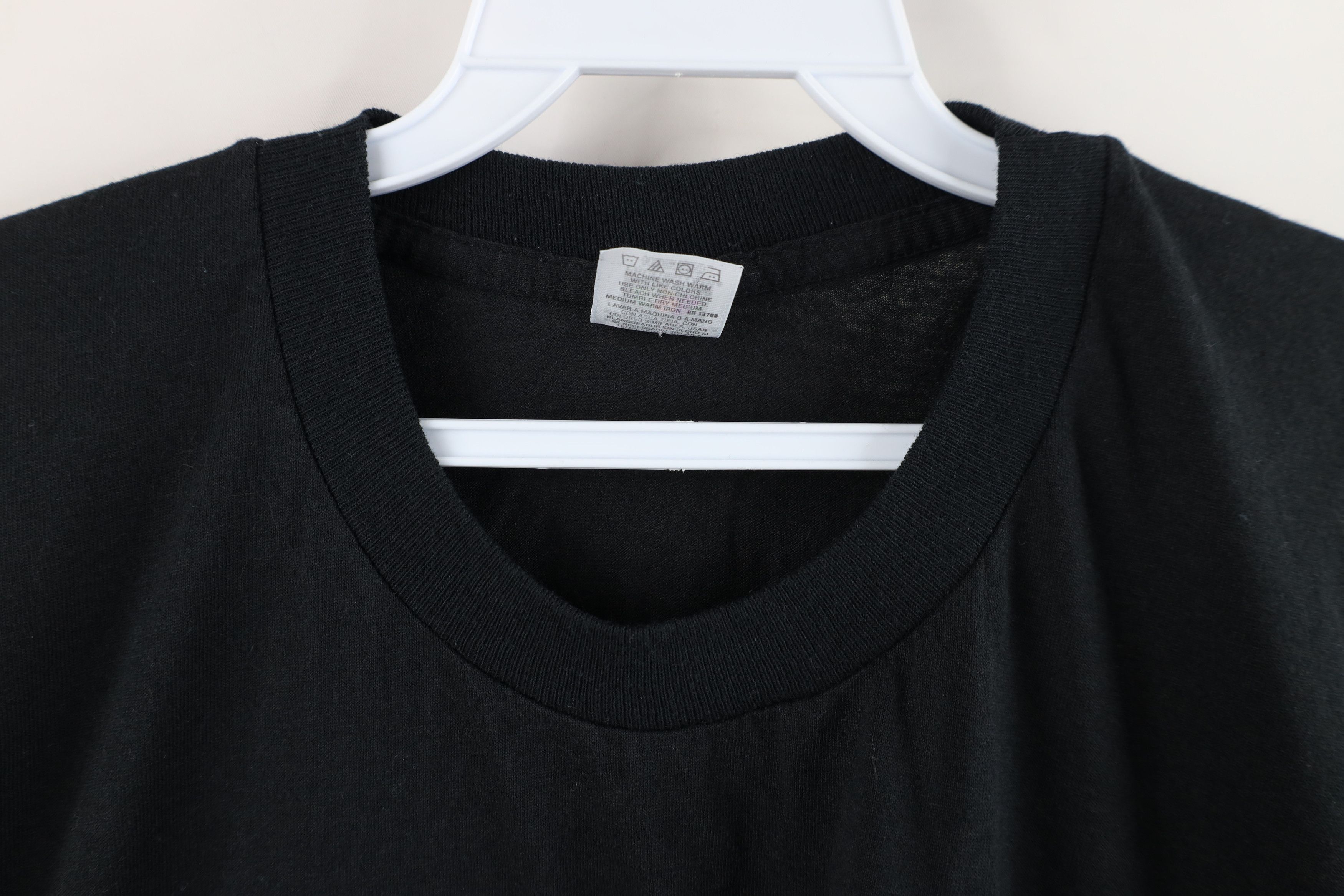 Vintage Vintage 90s Streetwear Blank Sleeveless Muscle T-Shirt Black Size US XL / EU 56 / 4 - 5 Thumbnail