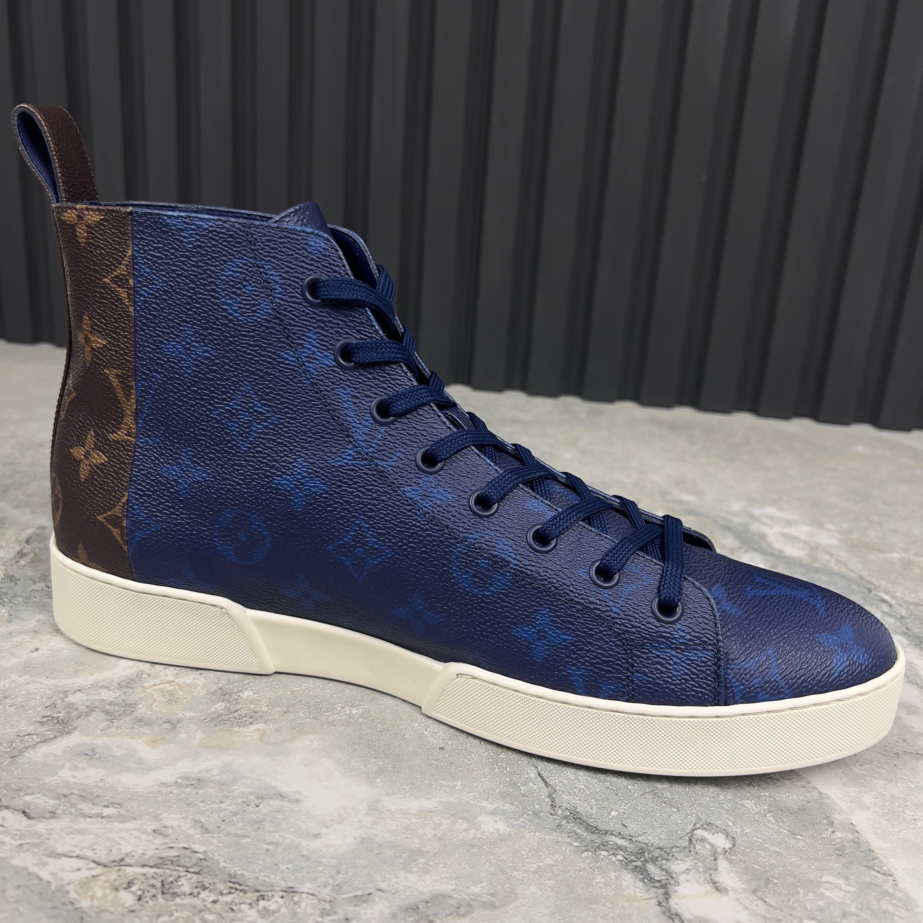 Louis Vuitton Louis Vuitton Match Up Sneakers Taigagrama Leather Size US 9.5 / EU 42-43 - 8 Thumbnail