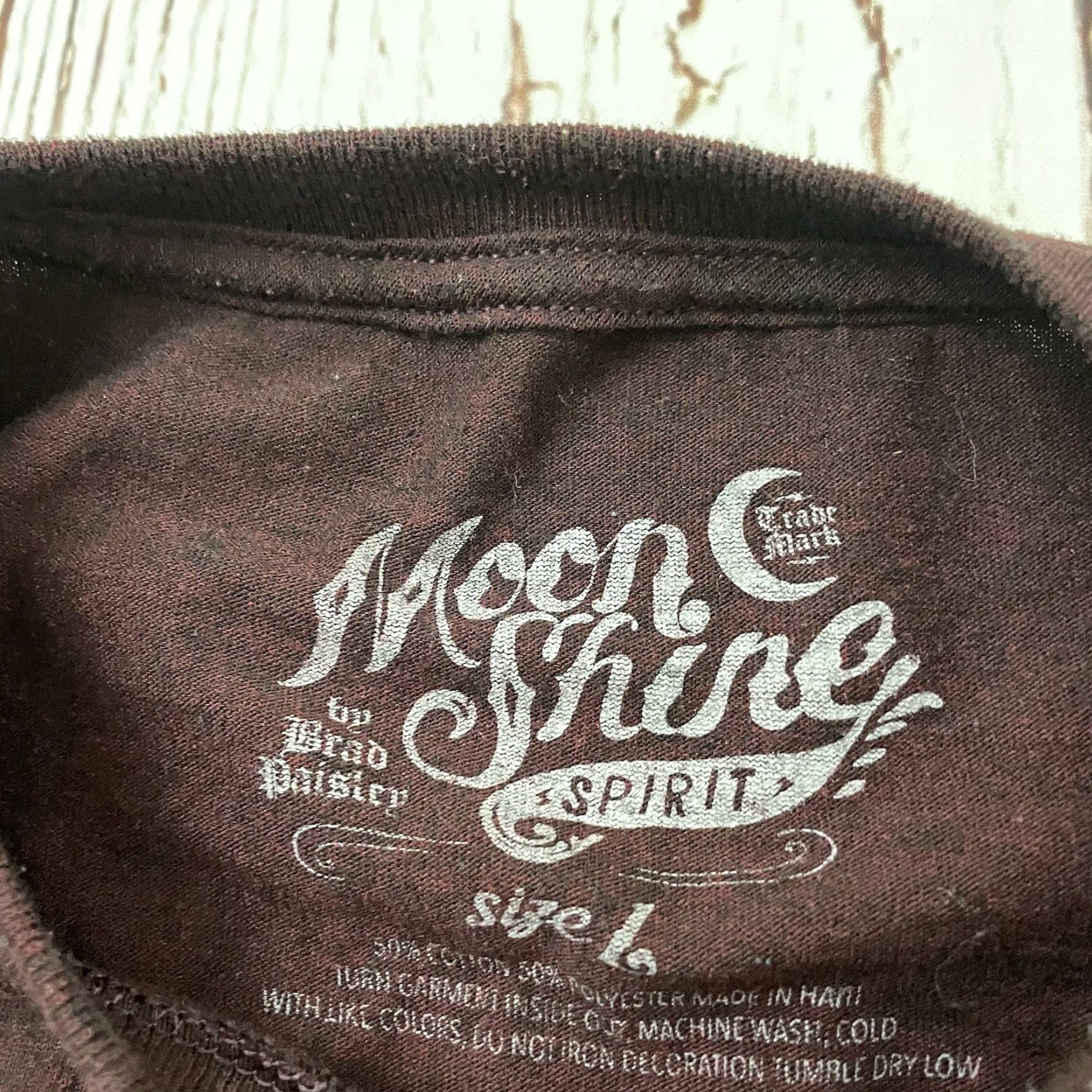 Vintage Brad Paisley Moon Shine Long Sleeve Shirt Mens Large Maroon Moonshine Spirit Paisley 90s Concert Size US L / EU 52-54 / 3 - 3 Thumbnail