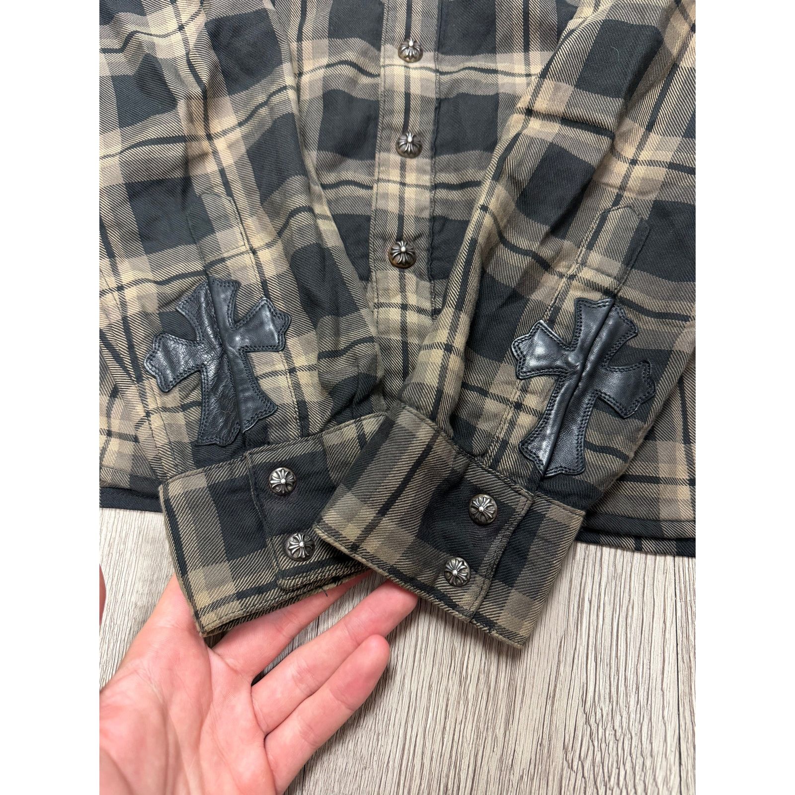Chrome Hearts Chrome Hearts Brown Plaid 2 Patches Flannel Shirt Size US S / EU 44-46 / 1 - 2 Thumbnail