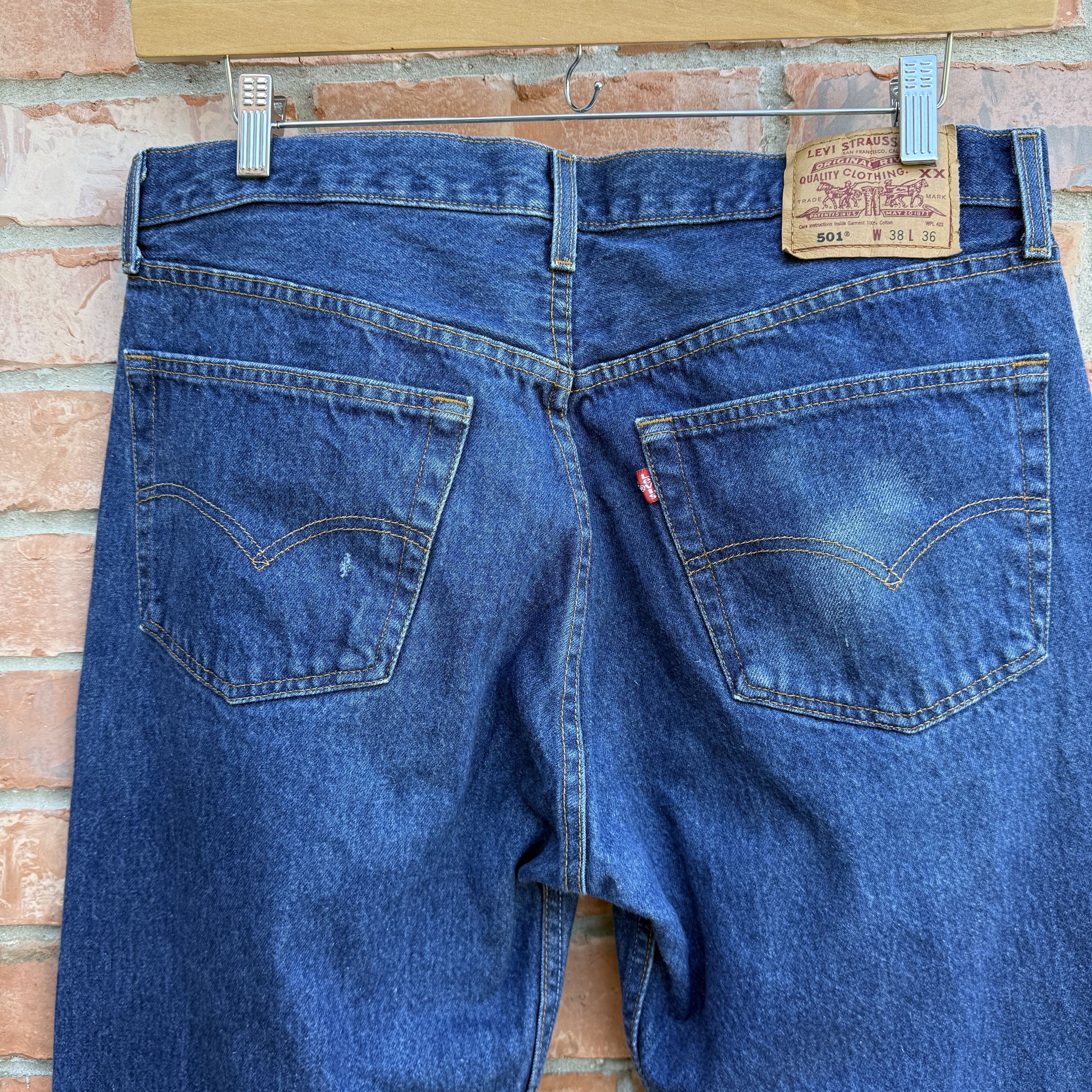 Levi's Vintage 90s Levis 501 Blue Button fly Denim Jeans Size US 36 / EU 52 - 3 Thumbnail