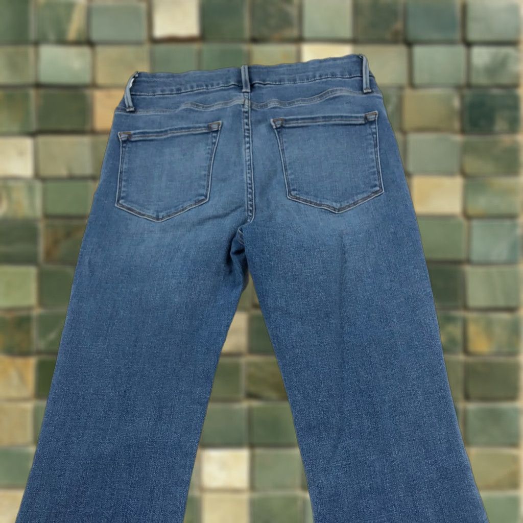 Frame FRAME Jeans Cropped Mid Denim 27W 26L Le Crop Mini Boot 27 Blue 5-Pocket Womens Regular Rise Capo? Size 27" / US 4 / IT 40 - 1 Thumbnail