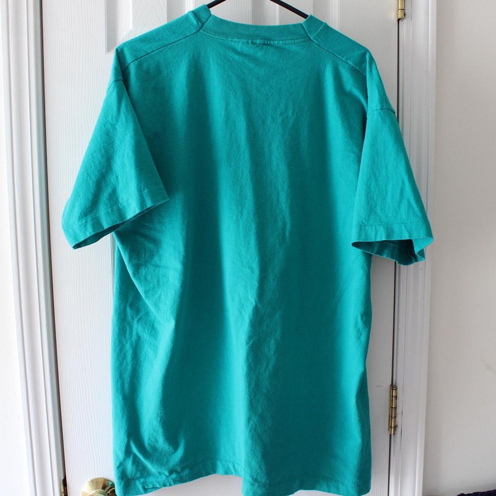 Vintage Vintage 90s Blue Alaska Eagle Graphic Tee Size US XL / EU 56 / 4 - 6 Thumbnail