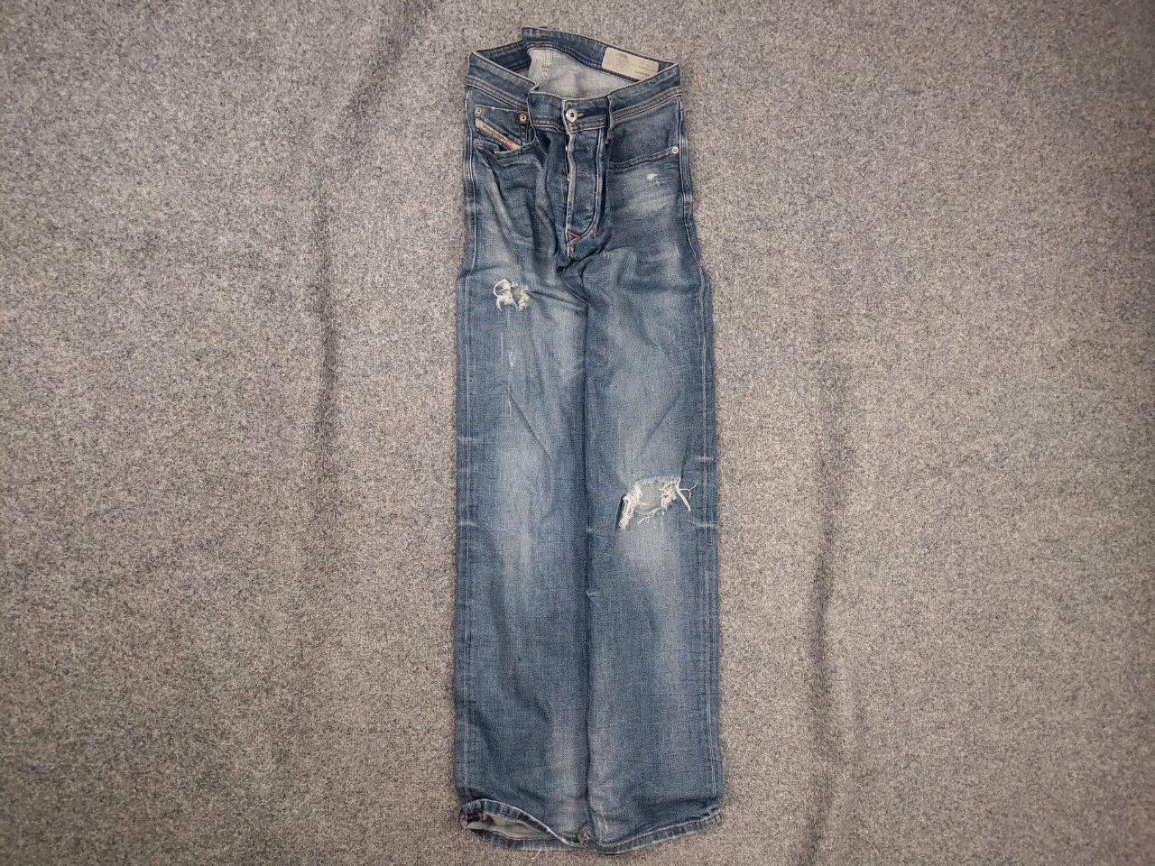 Diesel Industrialist Larkee Distressed Denim Vintage Jeans