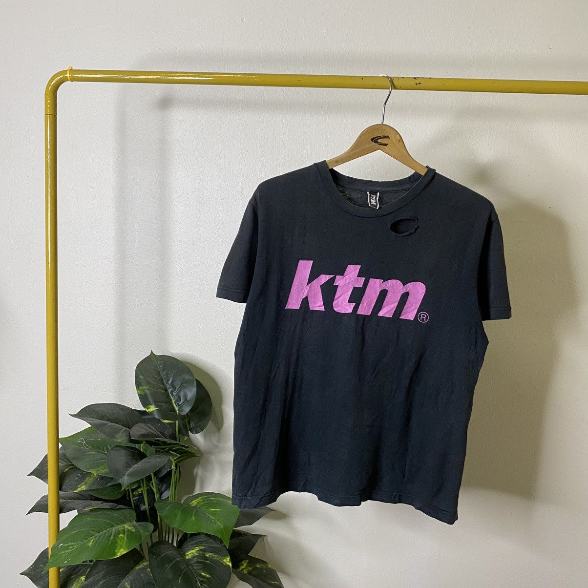 Hysteric Glamour KTM Sexy Graphic Hysterics Glamour Style T Shirt Size US M / EU 48-50 / 2 - 5 Thumbnail