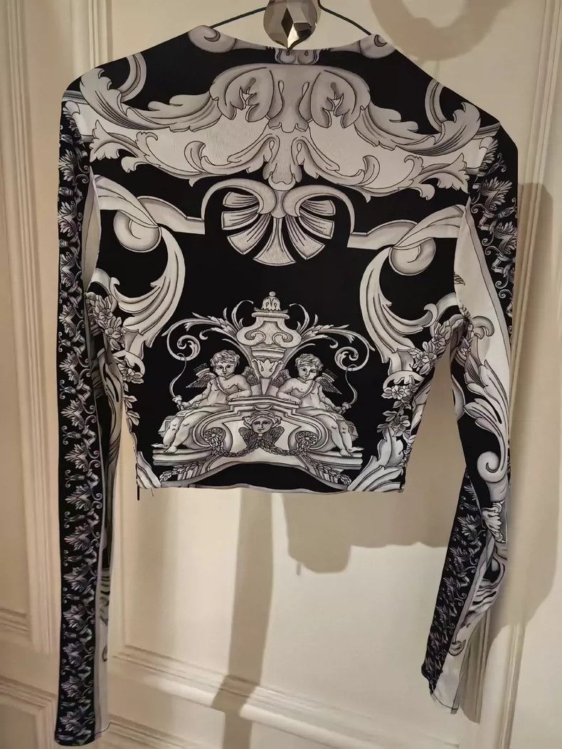 Versace Versace Color-block graphic-print cropped base layer Size S / US 4 / IT 40 - 6 Thumbnail