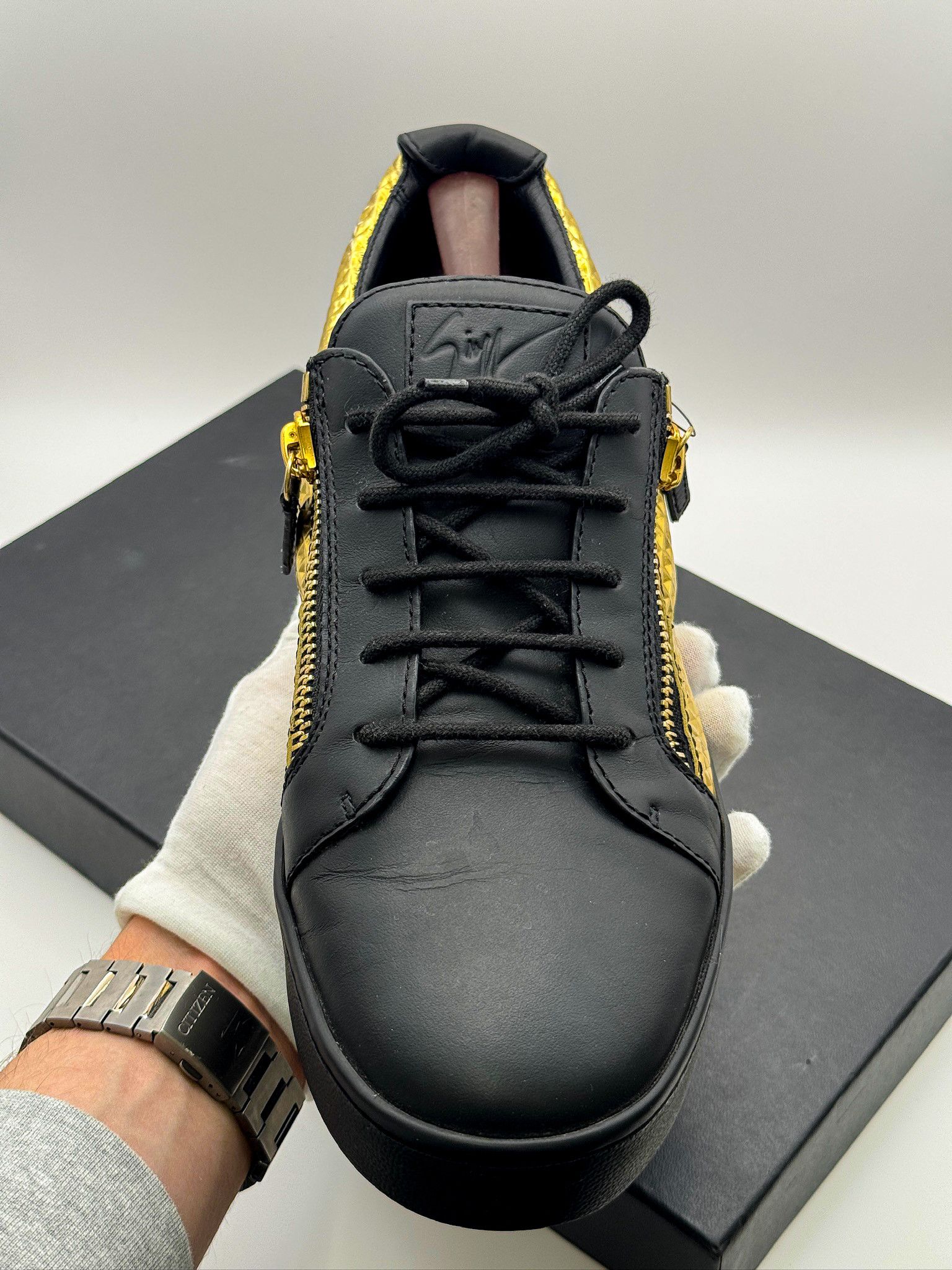 Giuseppe Zanotti Giuseppe Zanotti Studded Franke London Gold Double-Zip Size US 11 / EU 44 - 8 Thumbnail
