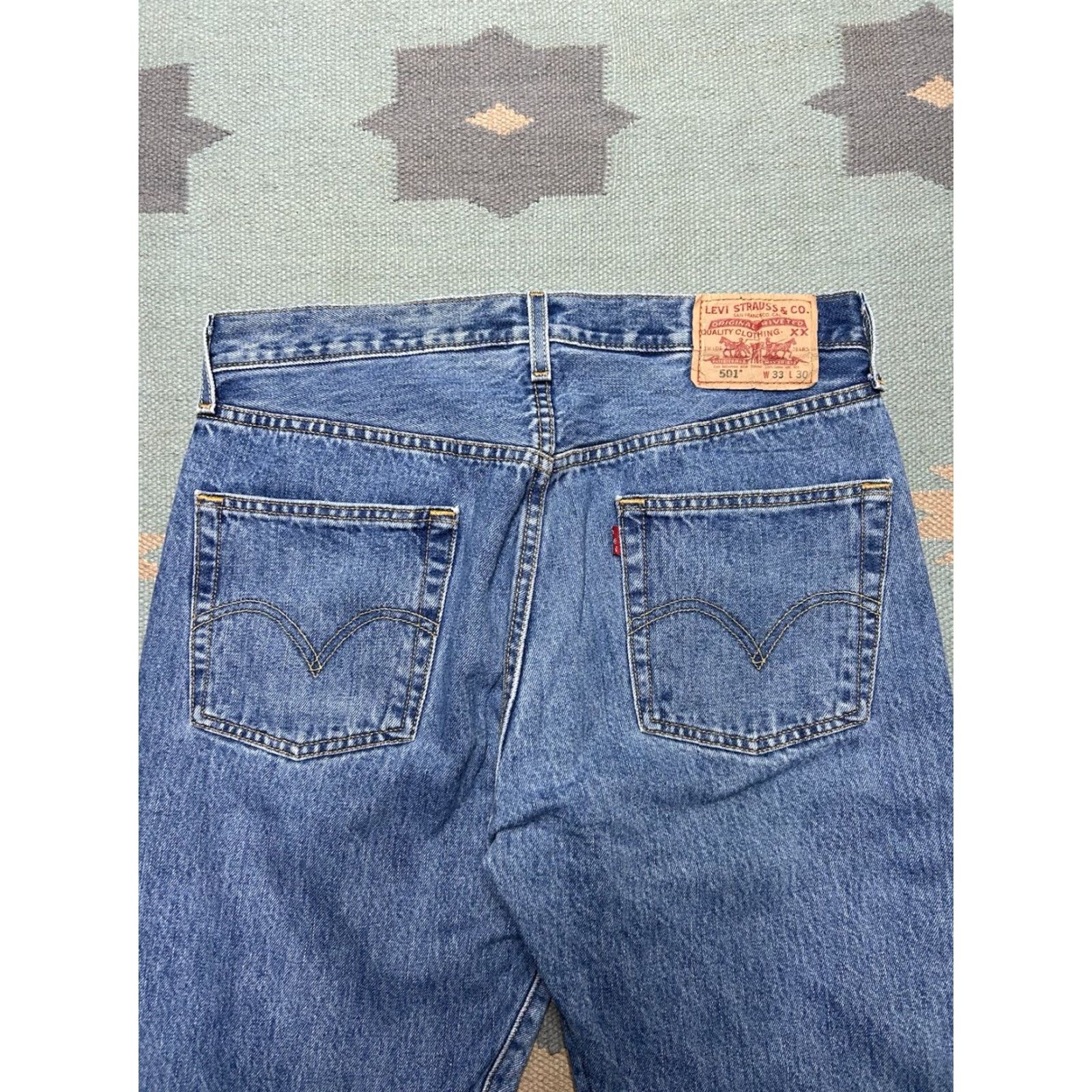 Levi's VINTAGE Levi’s 501 XX Jeans Straight Leg Men's 90s Medium Wash 32x31 Blue Button Fly 501XX Casual Classic 90s Mens Size US 32 / EU 48 - 3 Thumbnail