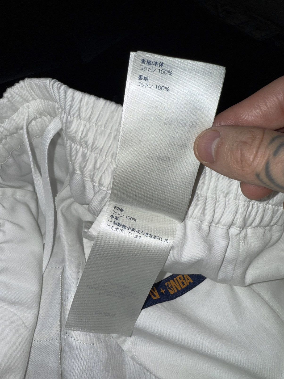 Louis Vuitton Louis Vuitton nba logo shorts L Size US 34 / EU 50 - 11 Thumbnail