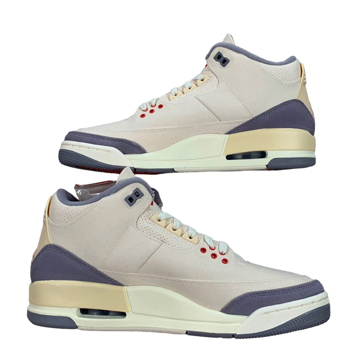 Jordan Brand Air Jordan 3 Retro SE Muslin University Red Sneakers Size 10 Size US 10 / EU 43 - 2 Thumbnail