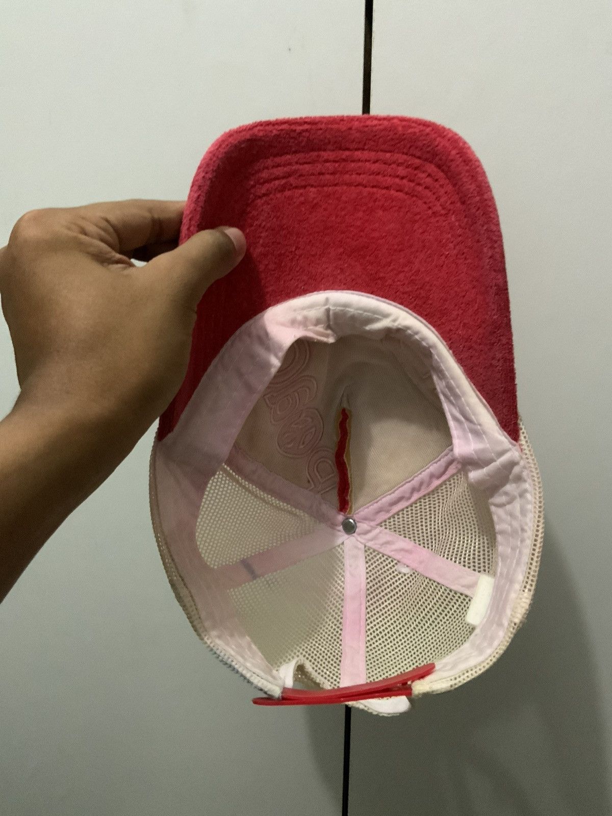 Japanese Brand Peace Mohair Fur Fade Red Trucker Hat Size ONE SIZE - 7 Thumbnail