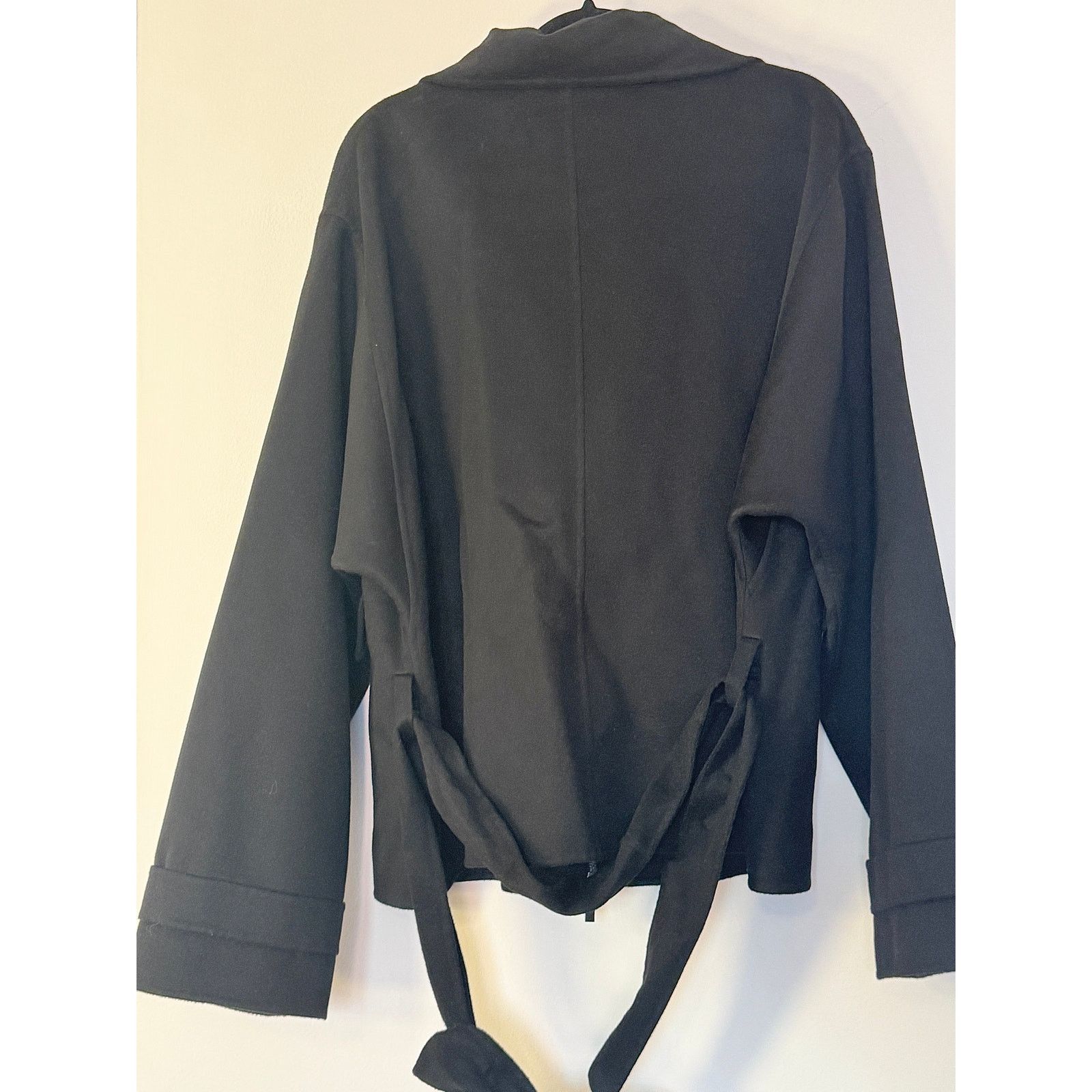 Ports 1961 Ports 1961 NWT Black Wool Short Coat Size L / US 10 / IT 46 - 2 Thumbnail