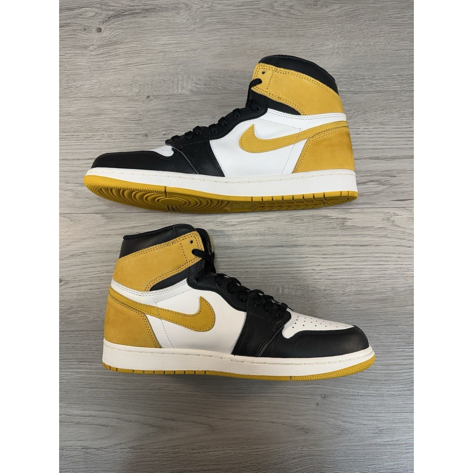 Jordan Brand Air Jordan 1 Retro OG High - Yellow Ochre - Size 10.5 Size US 10.5 / EU 43-44 - 3 Thumbnail