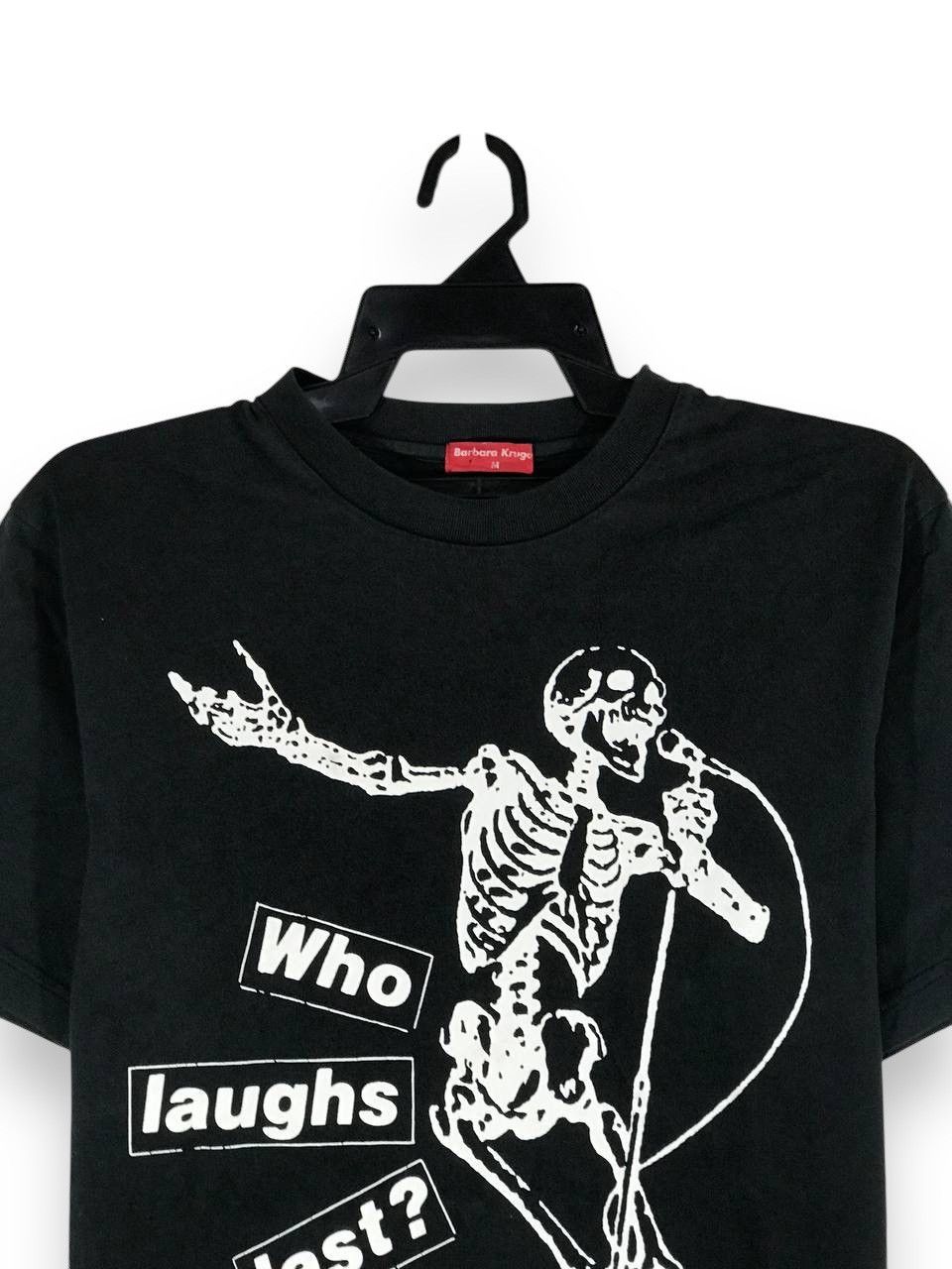 Band Tees Rage against the machine who’s laugh last Size US M / EU 48-50 / 2 - 3 Thumbnail