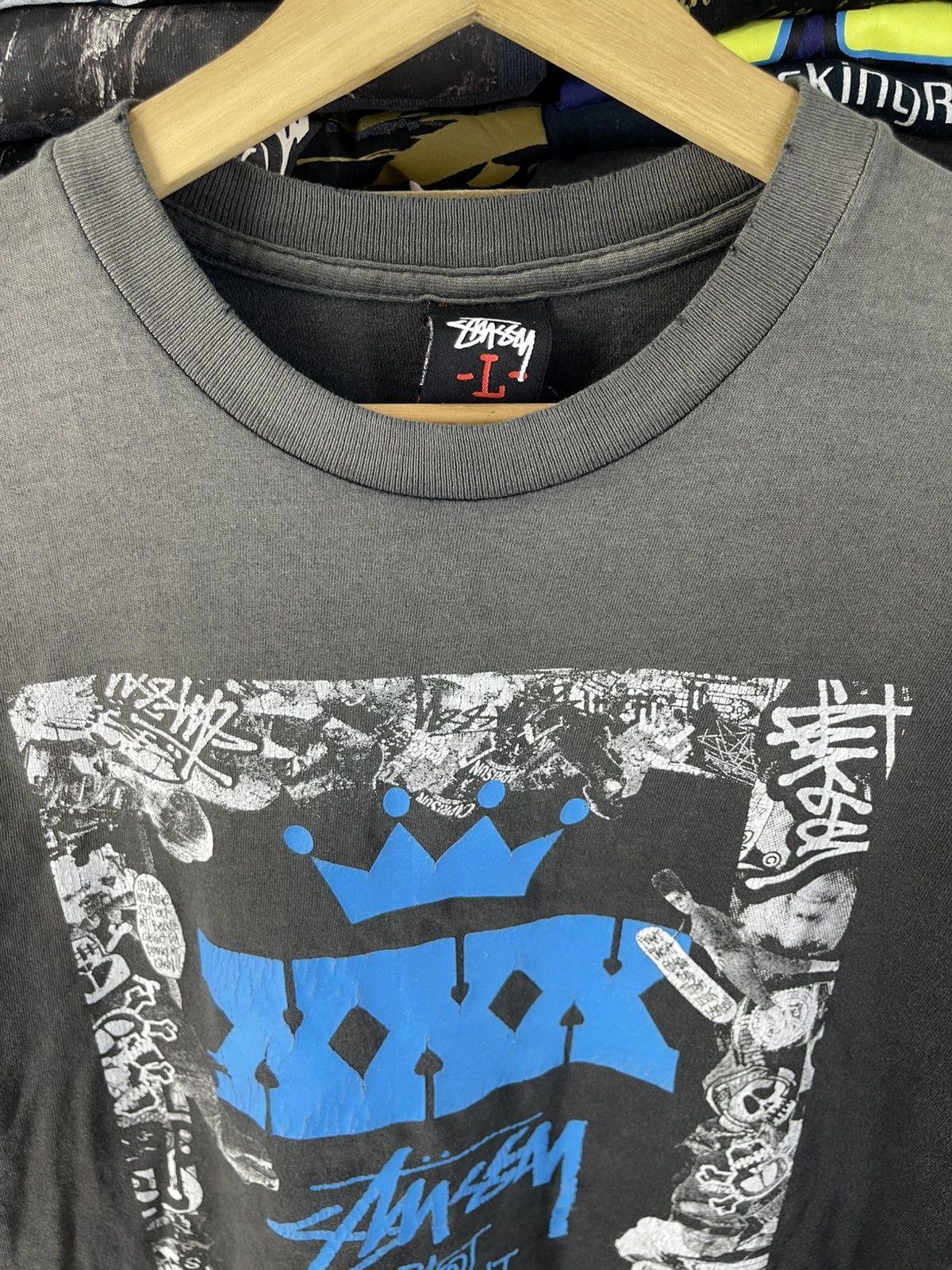 Stussy Thrashed Vintage Stüssy "XXX" 30th Anniversary T-shirt Size US L / EU 52-54 / 3 - 8 Thumbnail