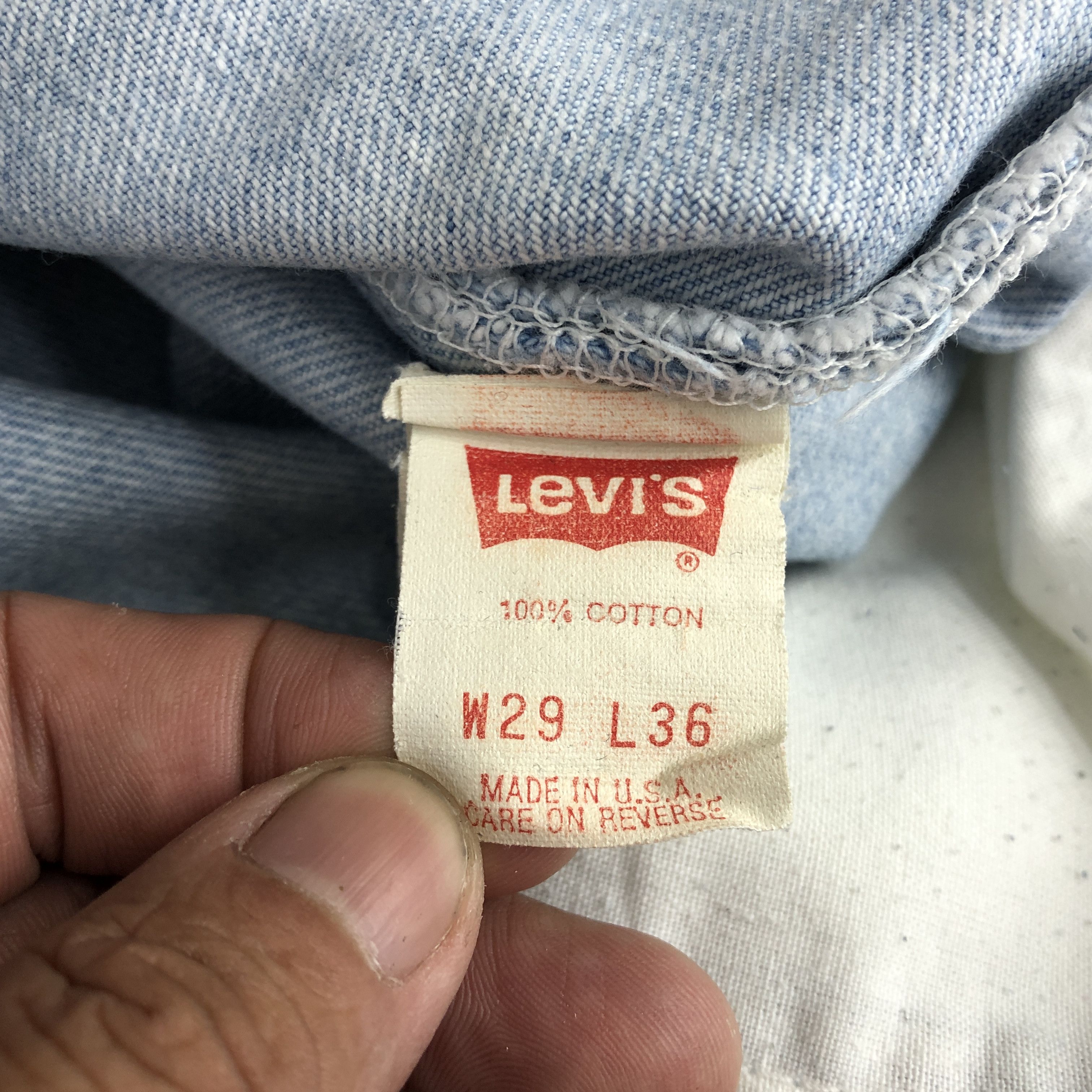 Levi's Vintage 90s Levis 501 Light Wash Jeans Faded Denim GF30285 Size 26" / US 2 / IT 38 - 9 Thumbnail