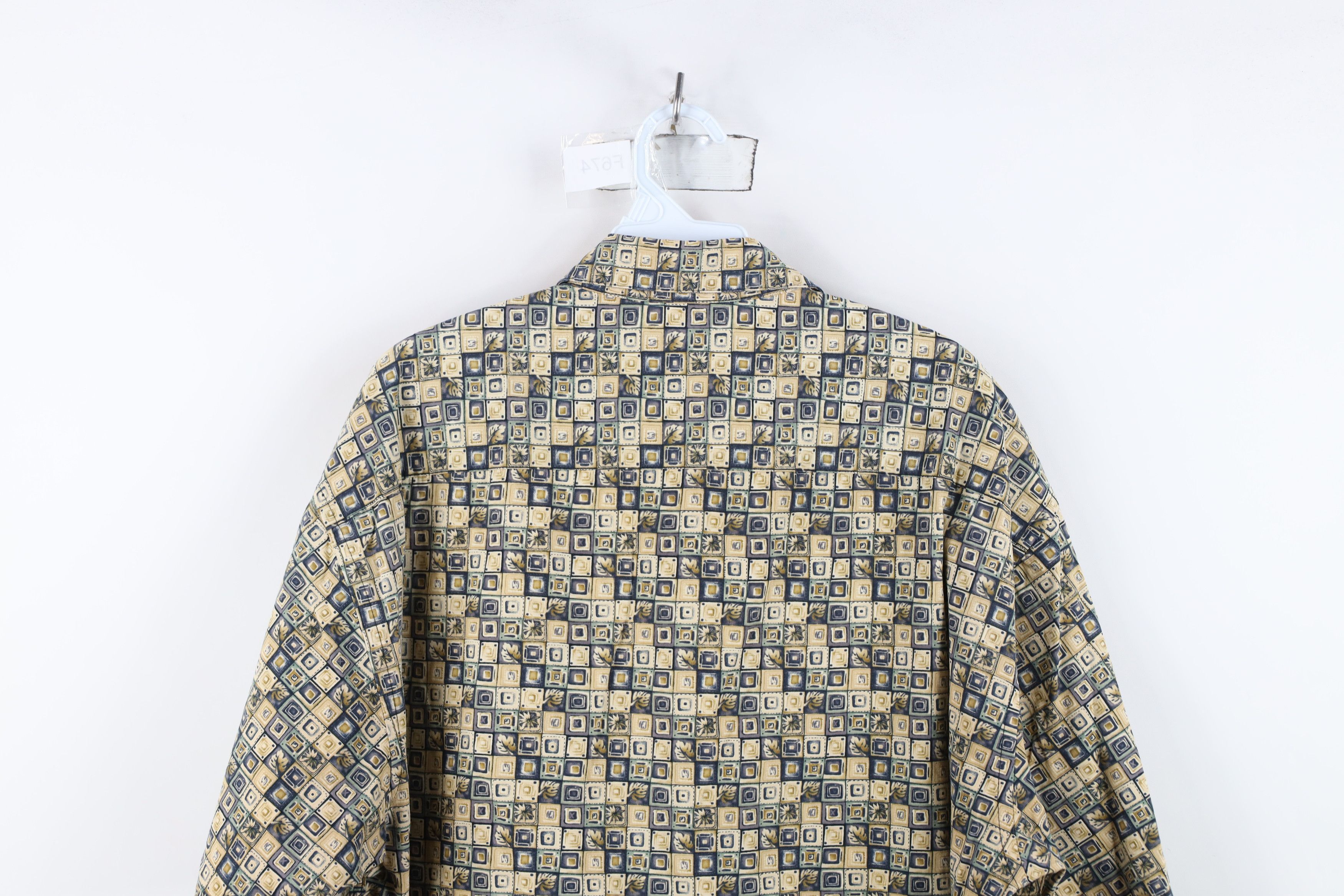 Vintage Vintage 90s Streetwear Checkered Short Sleeve Button Shirt Size US XL / EU 56 / 4 - 9 Thumbnail