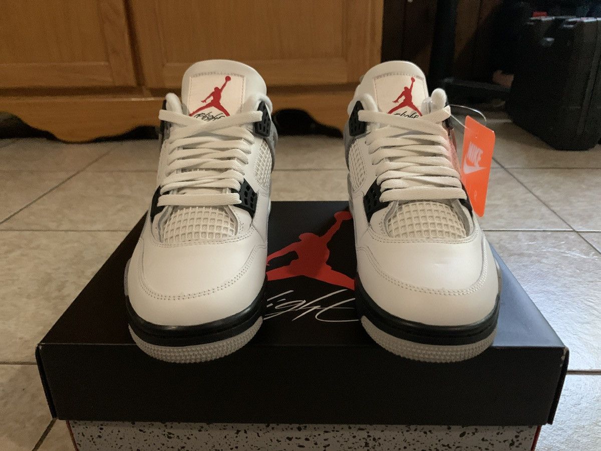 Jordan Brand Jordan 4 White Cement Size US 8.5 / EU 41-42 - 3 Thumbnail