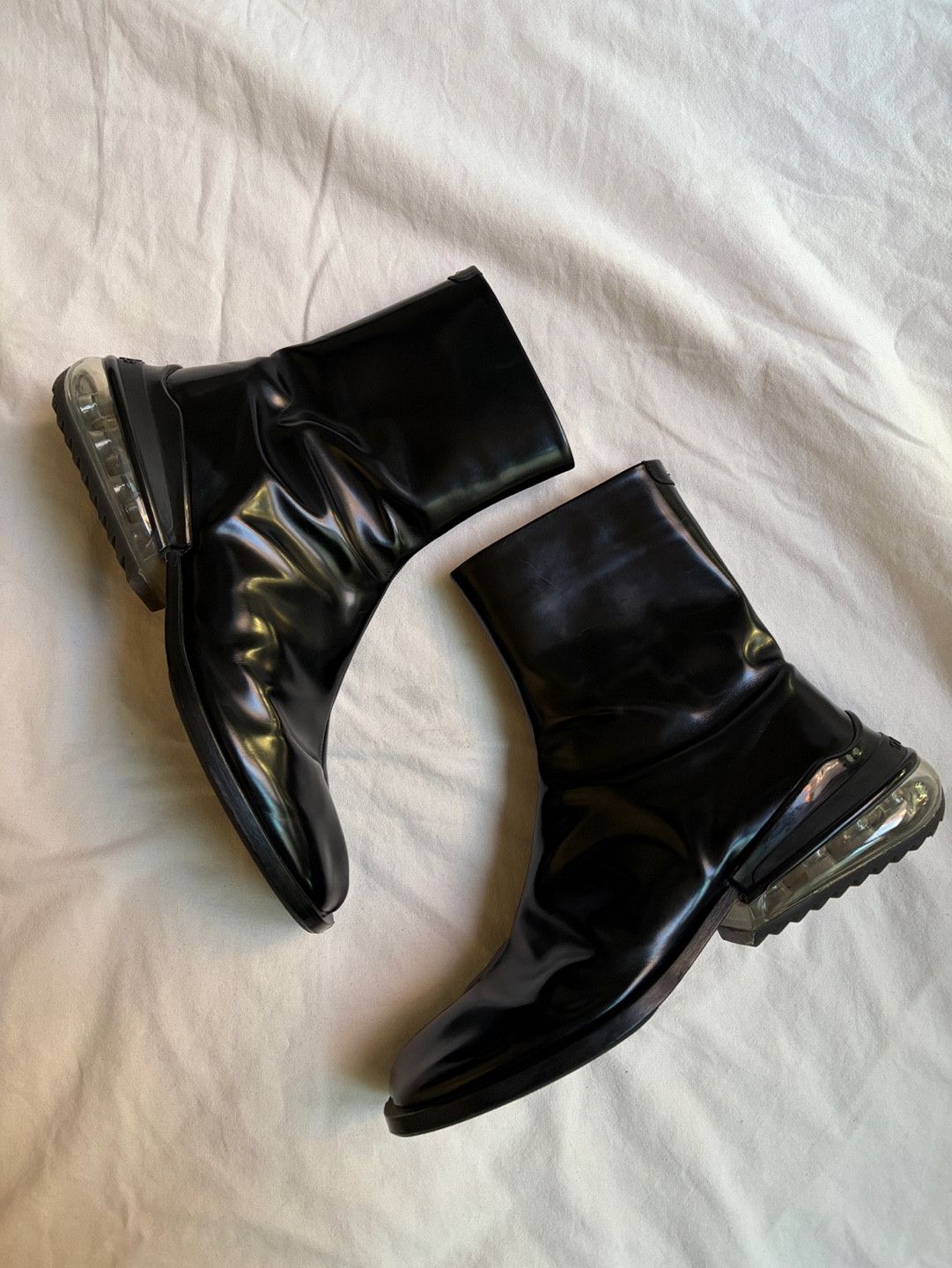 Maison Margiela RARE Maison Margiela Tabi Boots Air Bag Heel Sole MM6 ankle Size US 9 / EU 42 - 1 Thumbnail