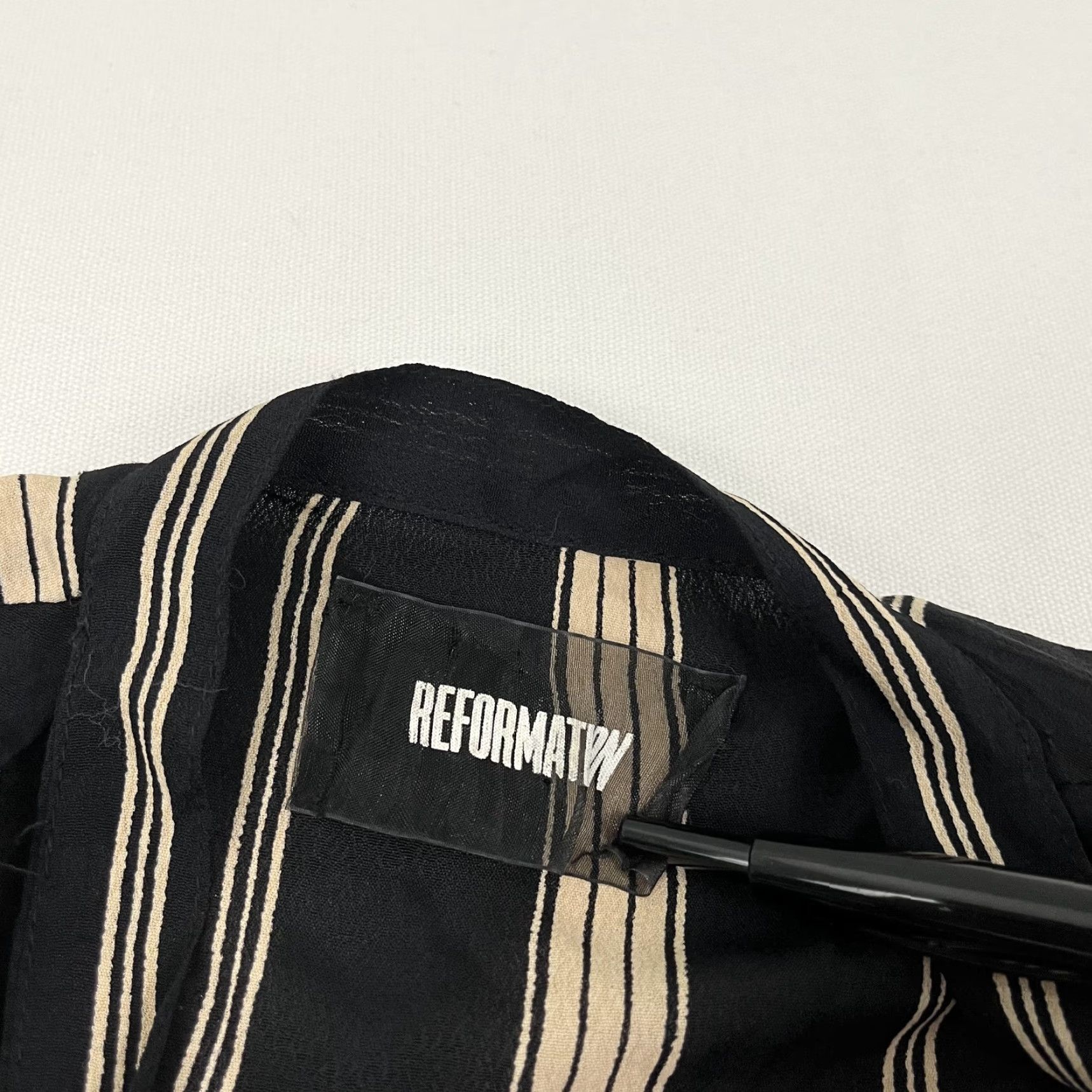 Reformation Reformation Blouse Shirt Womens XS Black Striped Tie Front Viscose Career Office Size XS / US 0-2 / IT 36-38 - 3 Thumbnail