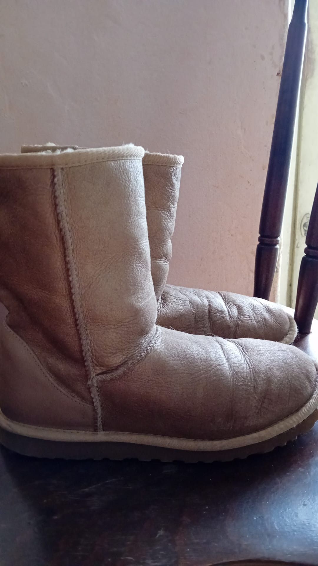 Ugg Ugg Clasic Short Metalic Sheepskin Boots Womans Size 8 Size US 8 / IT 38 - 3 Thumbnail
