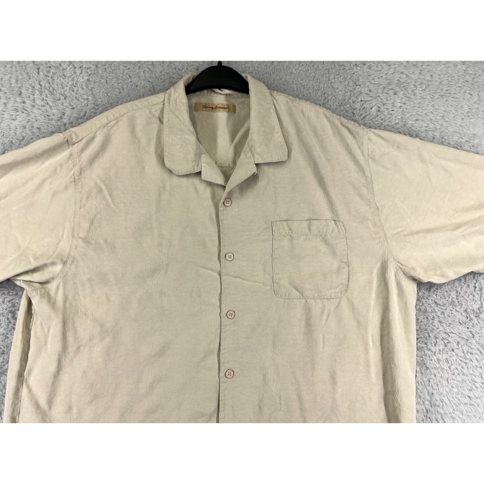 Tommy Bahama Tommy Bahama Shirt XL Beige Palm Tree Button-Up Hawaiian Resort Aloha Beach Mens Size US XL / EU 56 / 4 - 4 Thumbnail