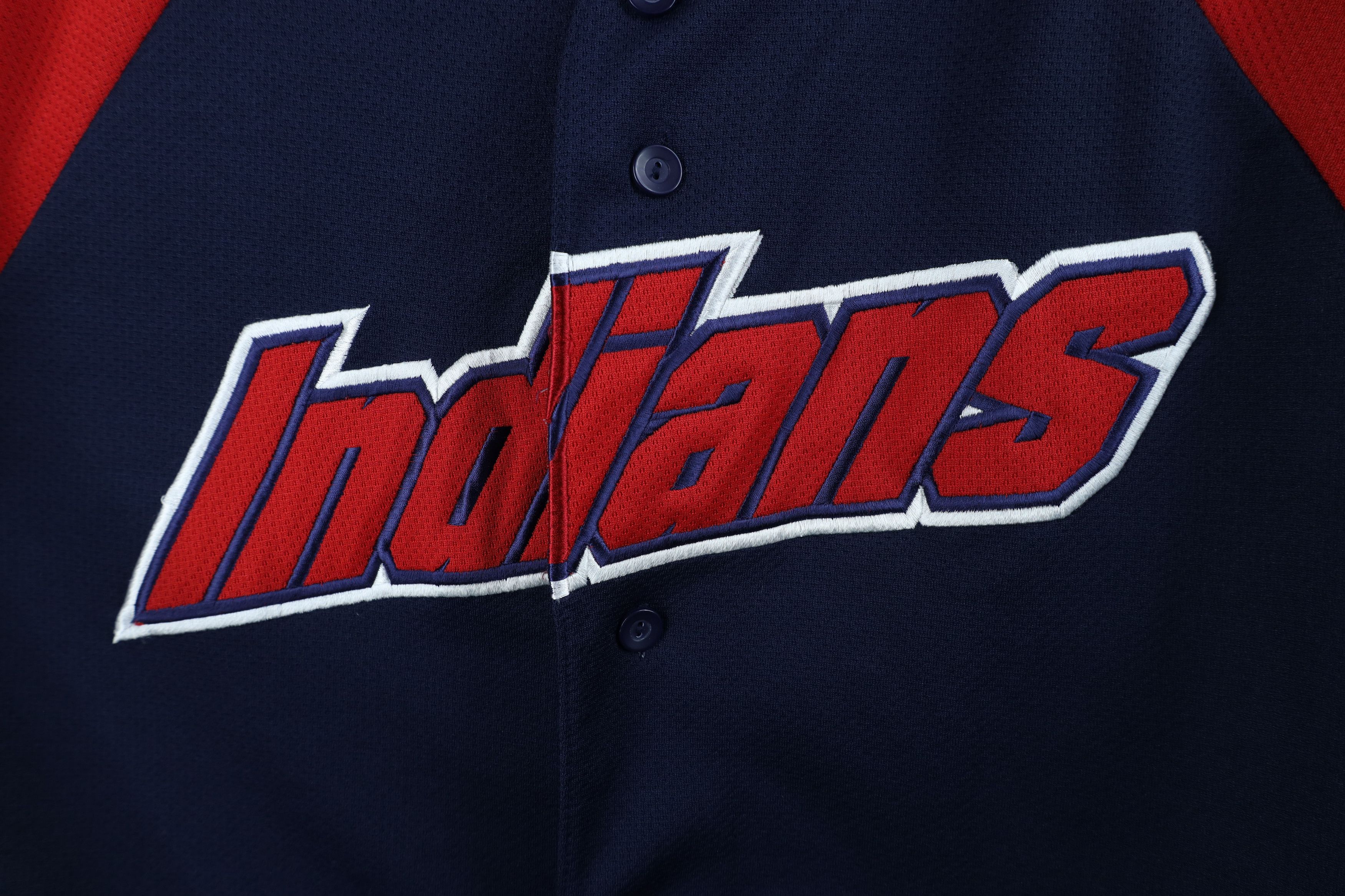Majestic Vintage Majestic Cleveland Indians Baseball Jersey Blue Red Size US XL / EU 56 / 4 - 7 Thumbnail