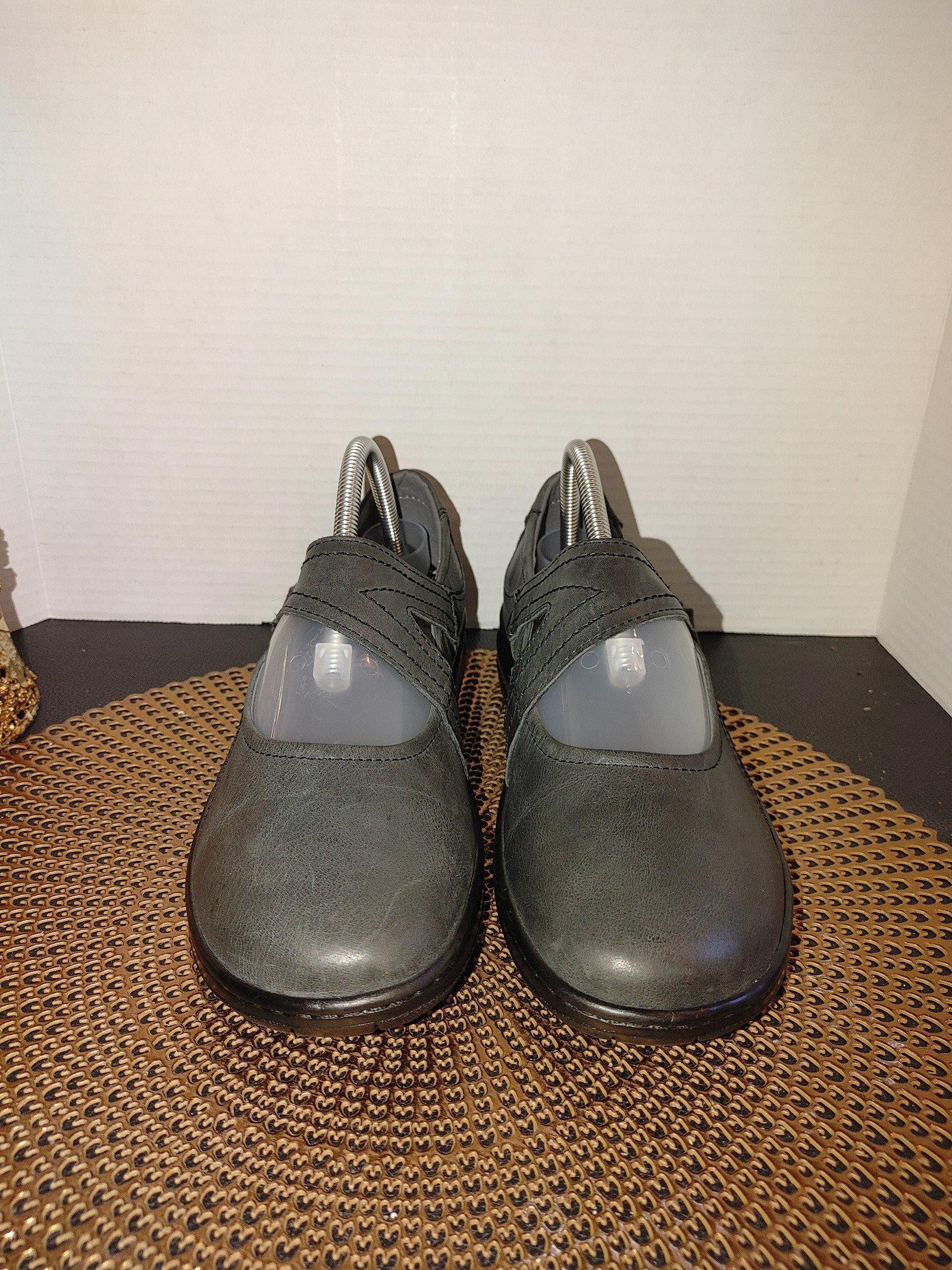 Proper Cloth Propet Golda Mary Jane Size 9.5M Size US 9.5 / IT 39.5 - 1 Thumbnail