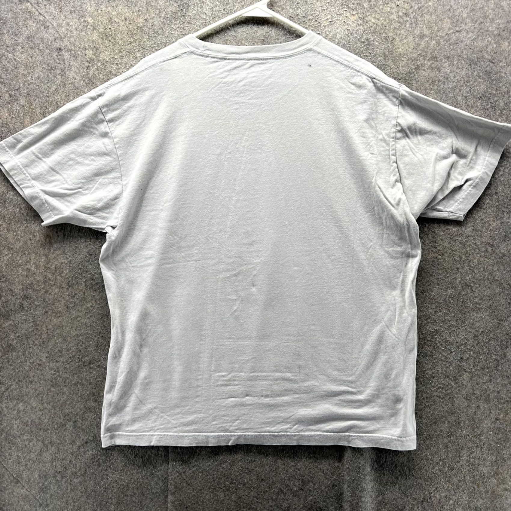 Karl Lagerfeld Karl Lagerfeld Shirt Mens XL Gray Cartoon Graphic Headphones Tee T-Shirt Casual Size US XL / EU 56 / 4 - 2 Thumbnail