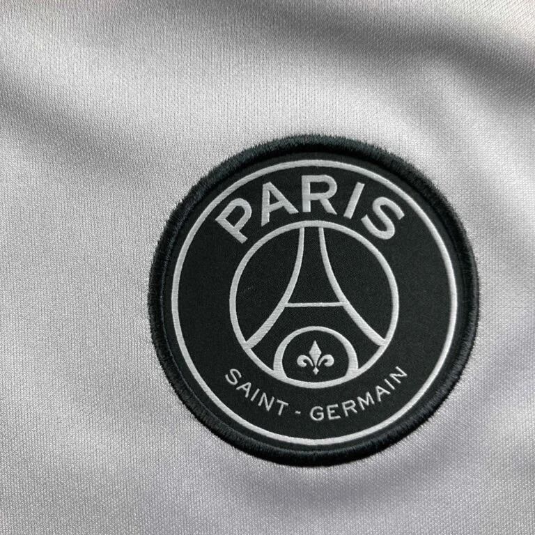 Jordan Brand NEW PSG Paris Saint-Germain Messi football jersey size XXL Size US XXL / EU 58 / 5 - 3 Thumbnail