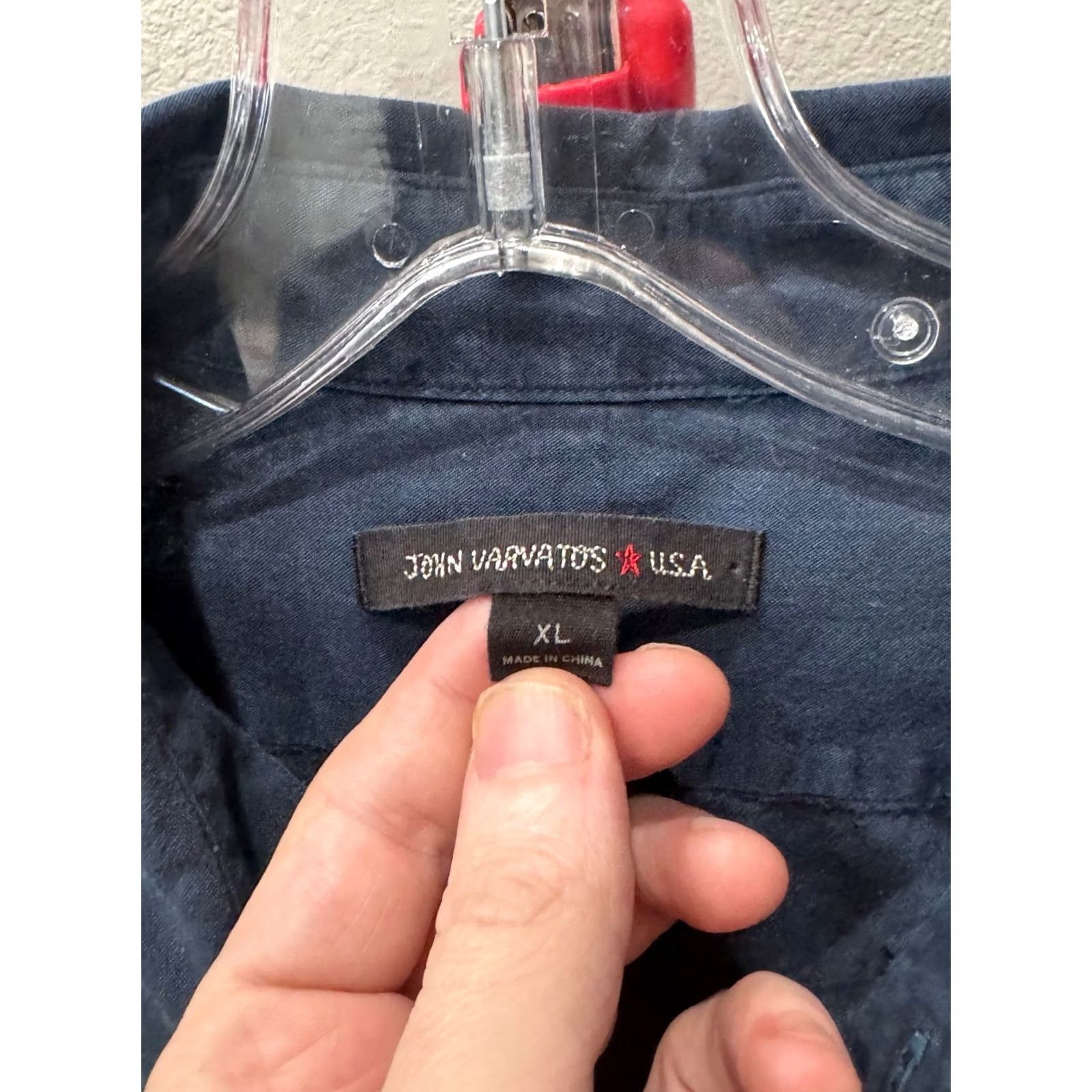 John Varvatos JOhn Varvatos Navy Blue LONG SLEEVE SHIRT XL 17 x 34/35 Extra Large Mens Shirts Multicolor Casual Long Sleeve Varvatos Navy Blue Shirt XL Mens Size US XL / EU 56 / 4 - 6 Thumbnail