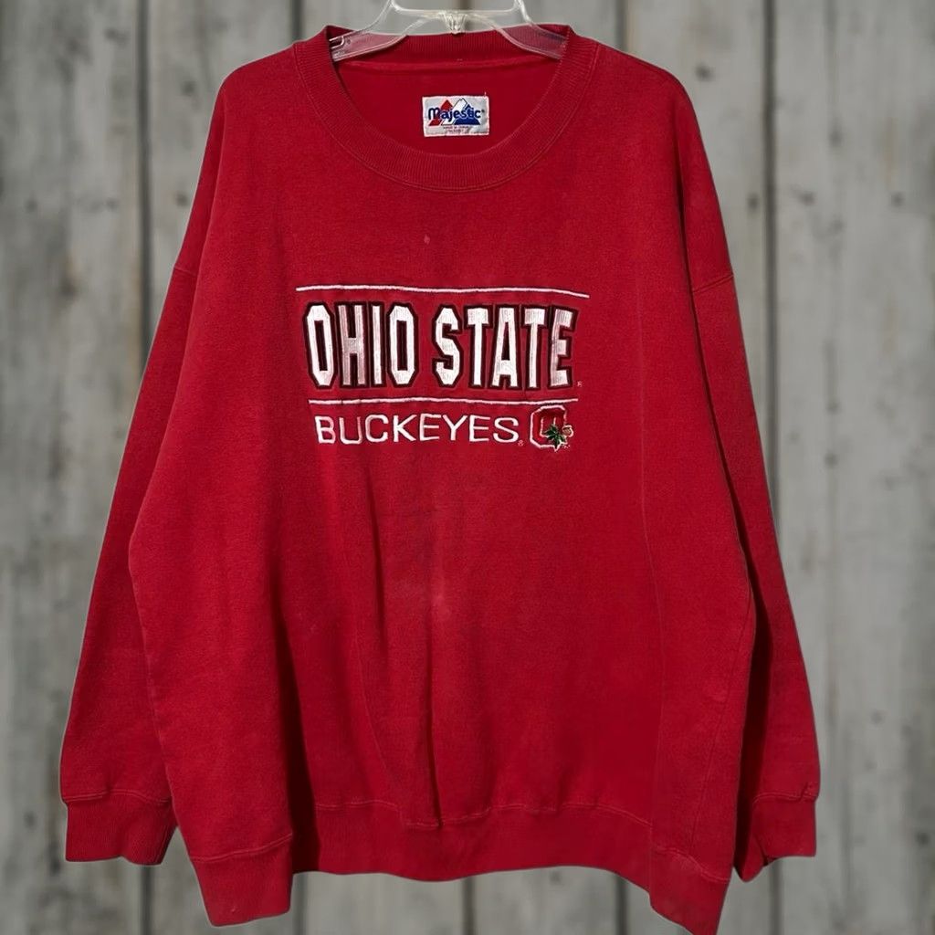 Vintage VINTAGE Buckeyes Ohio State Majestic Sweatshirt 2XL Red Mens 90s Pullover Size US XXL / EU 58 / 5 - 1 Thumbnail