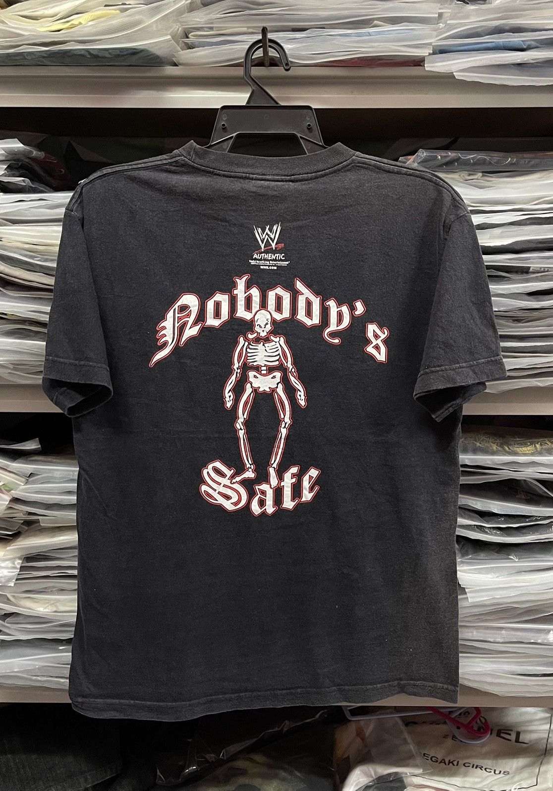WWE Vintage Y2K Sunfaded WWE The Undertaker🔥🔥🔥 Size US M / EU 48-50 / 2 - 5 Thumbnail