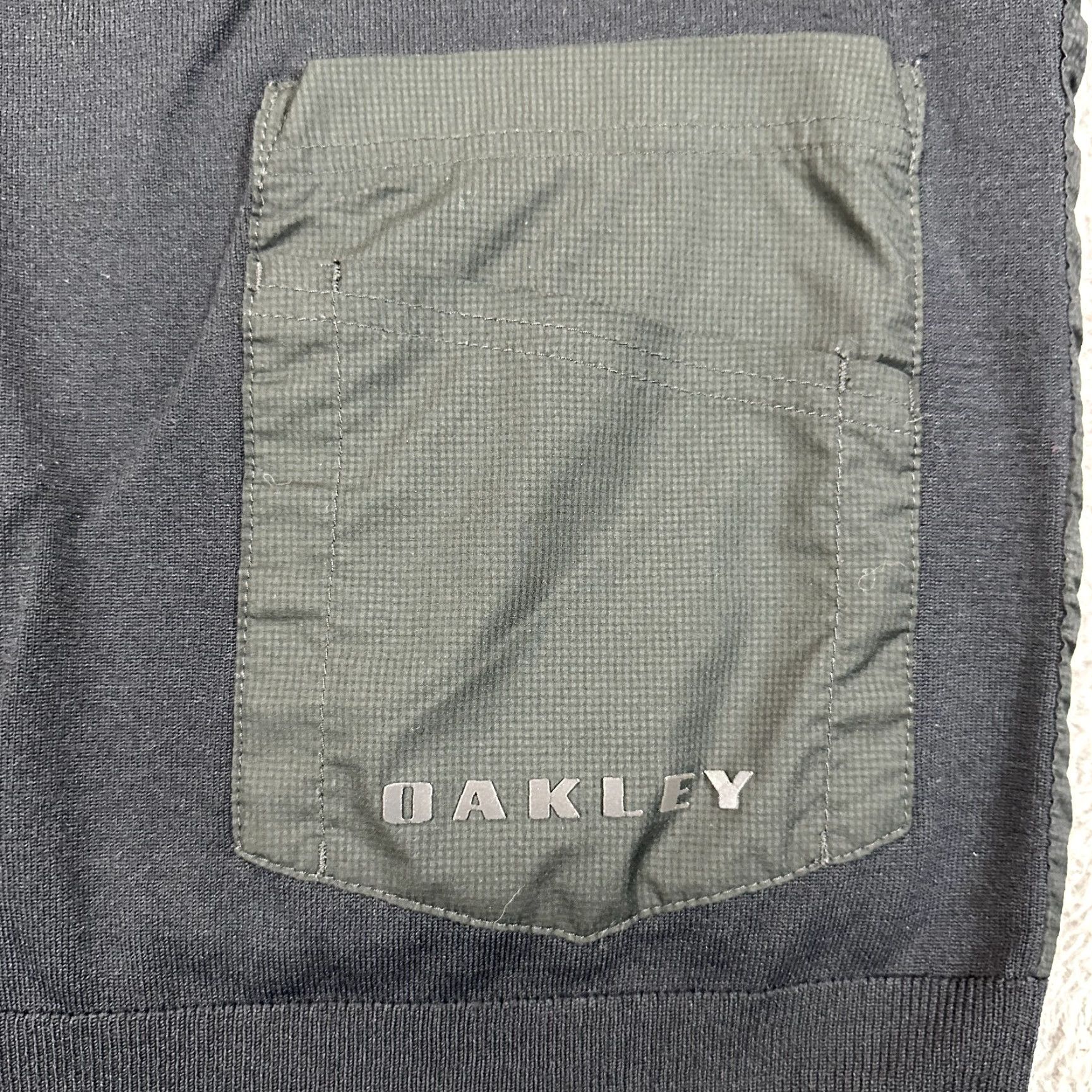 Oakley VINTAGE Oakley Jacket Mens L Black Wool Blend Softshell Hybrid Golf Warm Size US L / EU 52-54 / 3 - 5 Thumbnail
