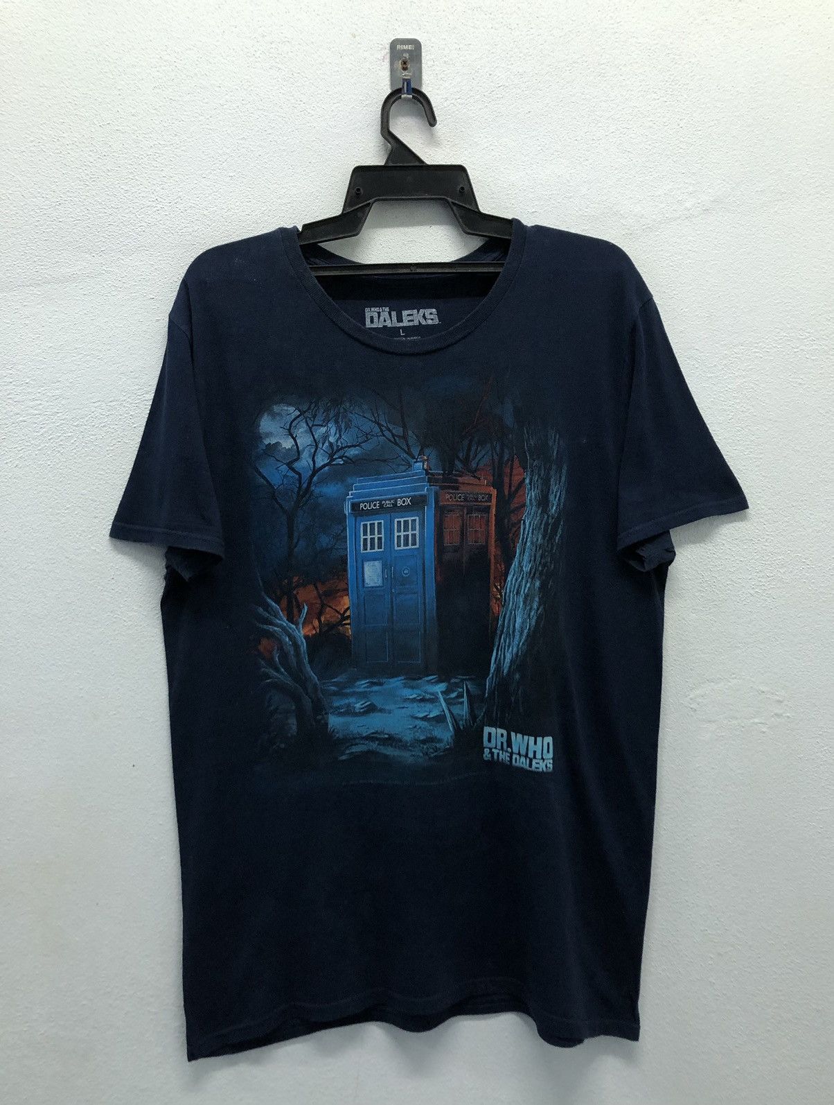 Vintage Vintage Dr.Who & The Daleks T-Shirt Size US L / EU 52-54 / 3 - 1 Thumbnail