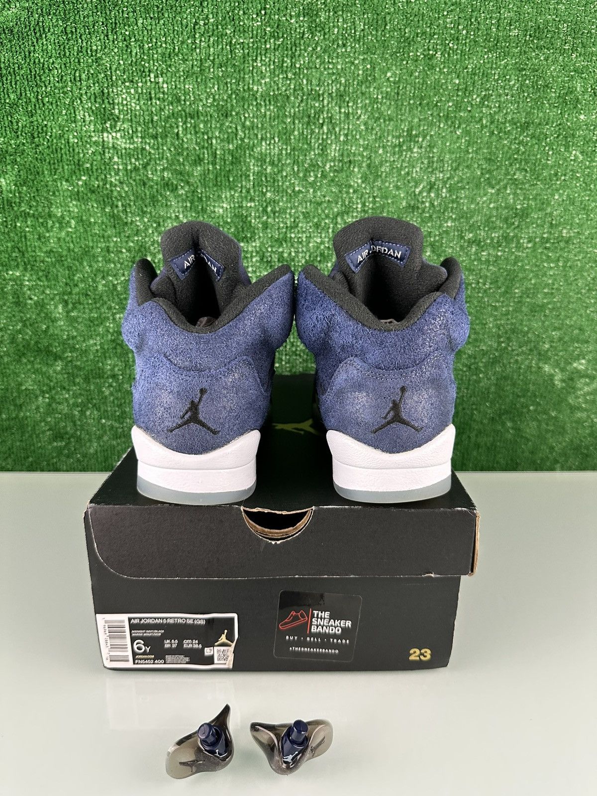 Jordan Brand Air Jordan 5 Retro SE Midnight Navy Size 6Y Size US 6 / EU 39 - 7 Thumbnail