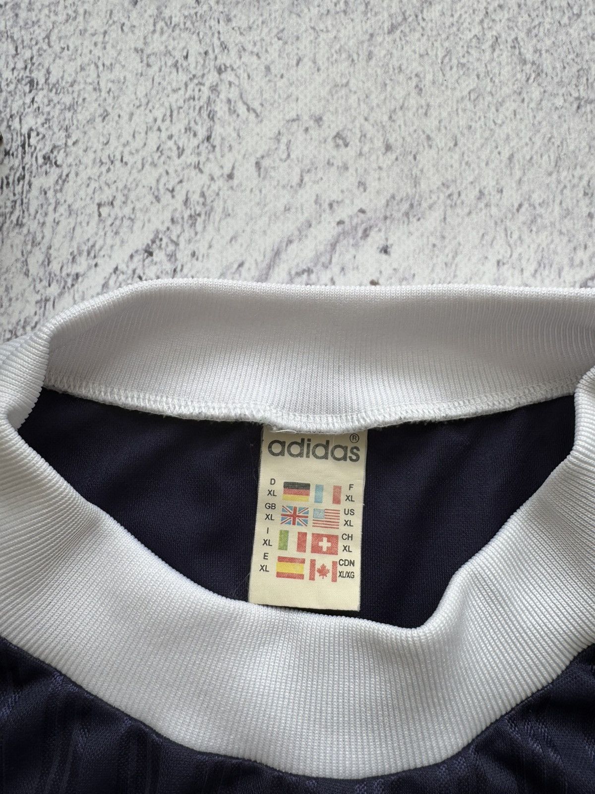 Adidas × Vintage 1990s adidas Template Shirt Jersey soccer football rare Size US XL / EU 56 / 4 - 4 Thumbnail