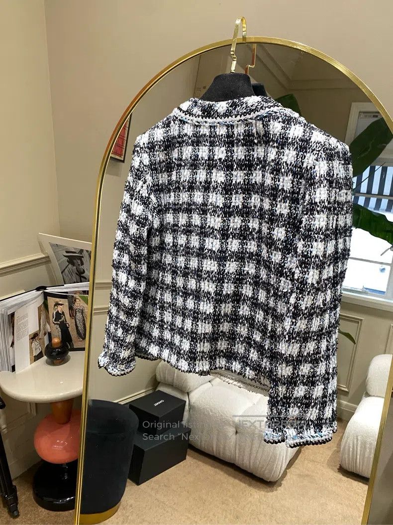 Chanel Chanel 23p blue and white plaid tweed jacket Size XS / US 0-2 / IT 36-38 - 3 Thumbnail