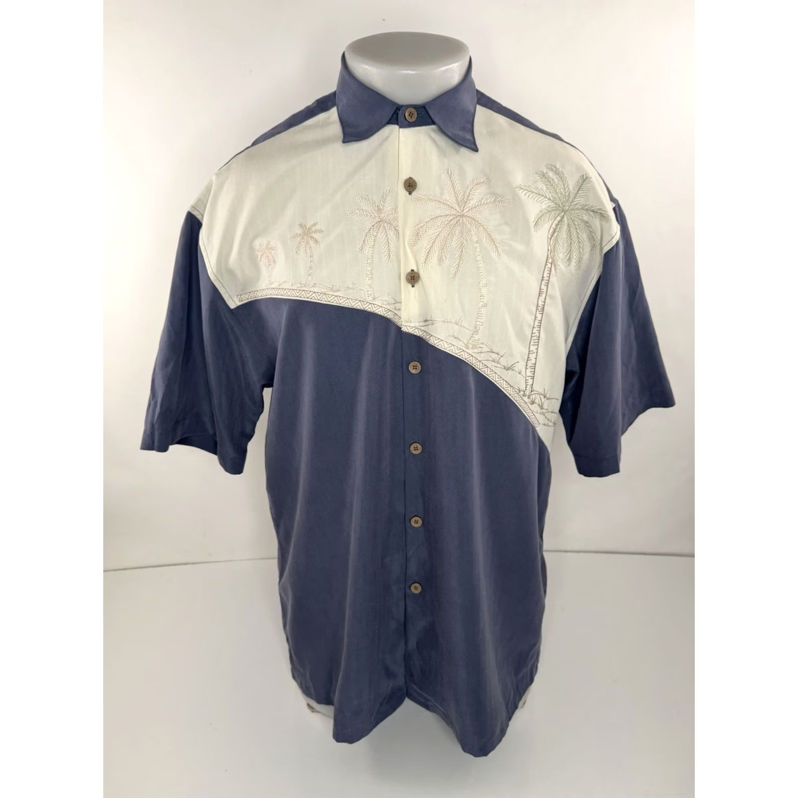 Vintage BAMBOO CAY Embroidered Palm Hawaiian Aloha Mens M Shirt Button-Up Short Sleeve Blue / Cream 90s Theme Mens Size US M / EU 48-50 / 2 - 2 Thumbnail