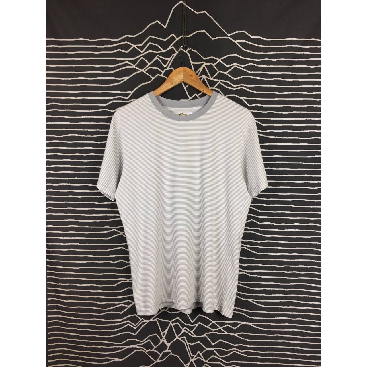 Uniqlo Uniqlo AIRism Crew Neck Short Sleeve Stripe Tee Size US L / EU 52-54 / 3 - 2 Thumbnail
