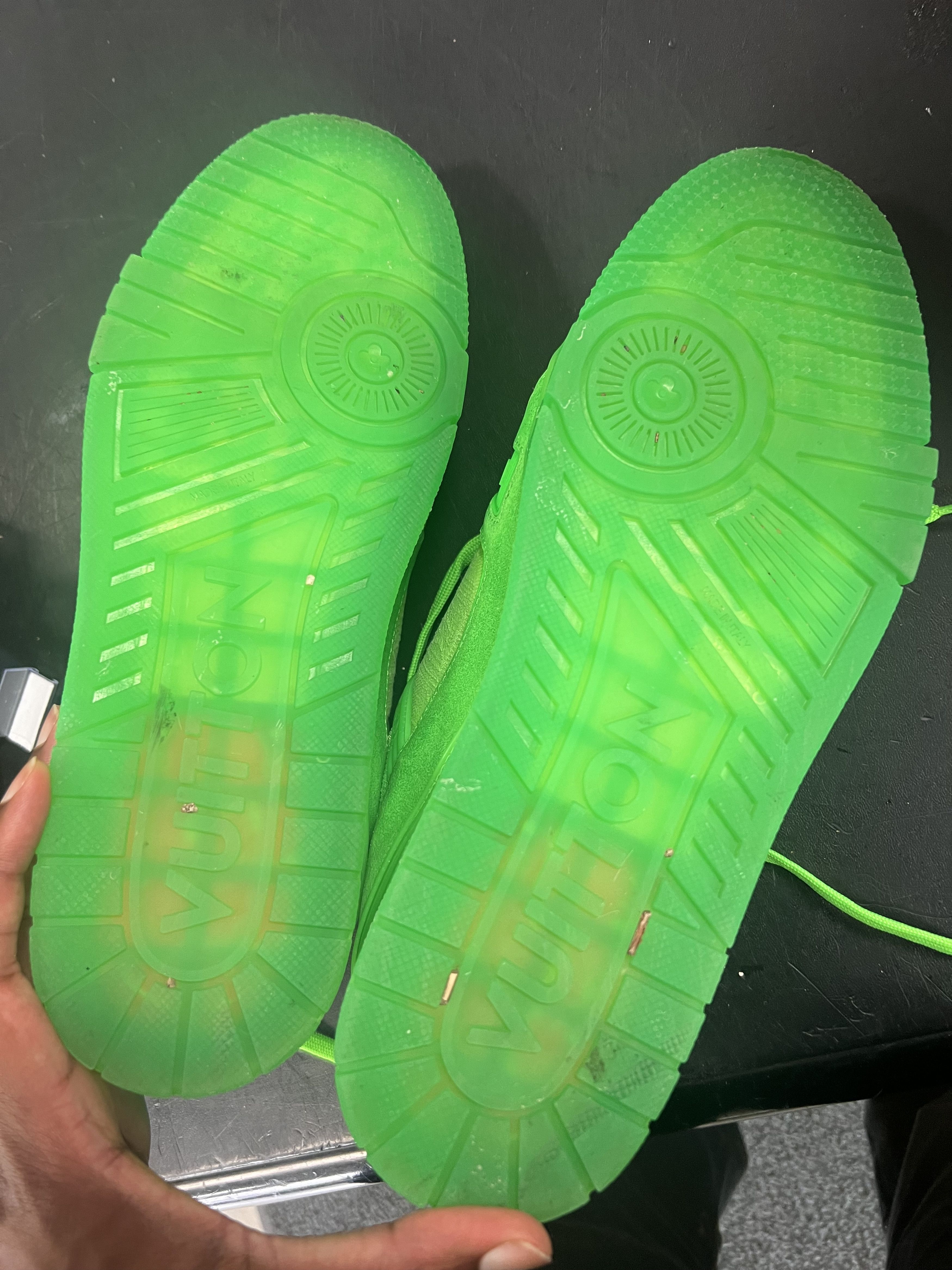 Louis Vuitton LV trainer sneaker Size US 9 / EU 42 - 7 Thumbnail