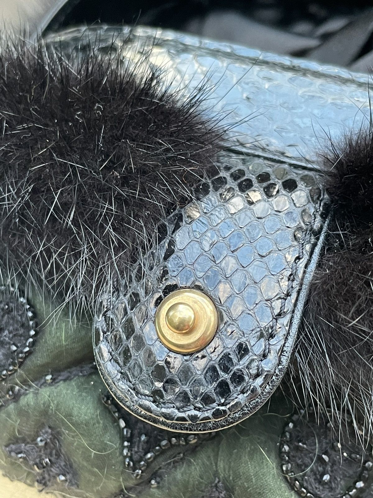 Louis Vuitton LV Marc Jacobs 2005 Limited Edition Chiffon Mink Demi Lune Size ONE SIZE - 9 Thumbnail