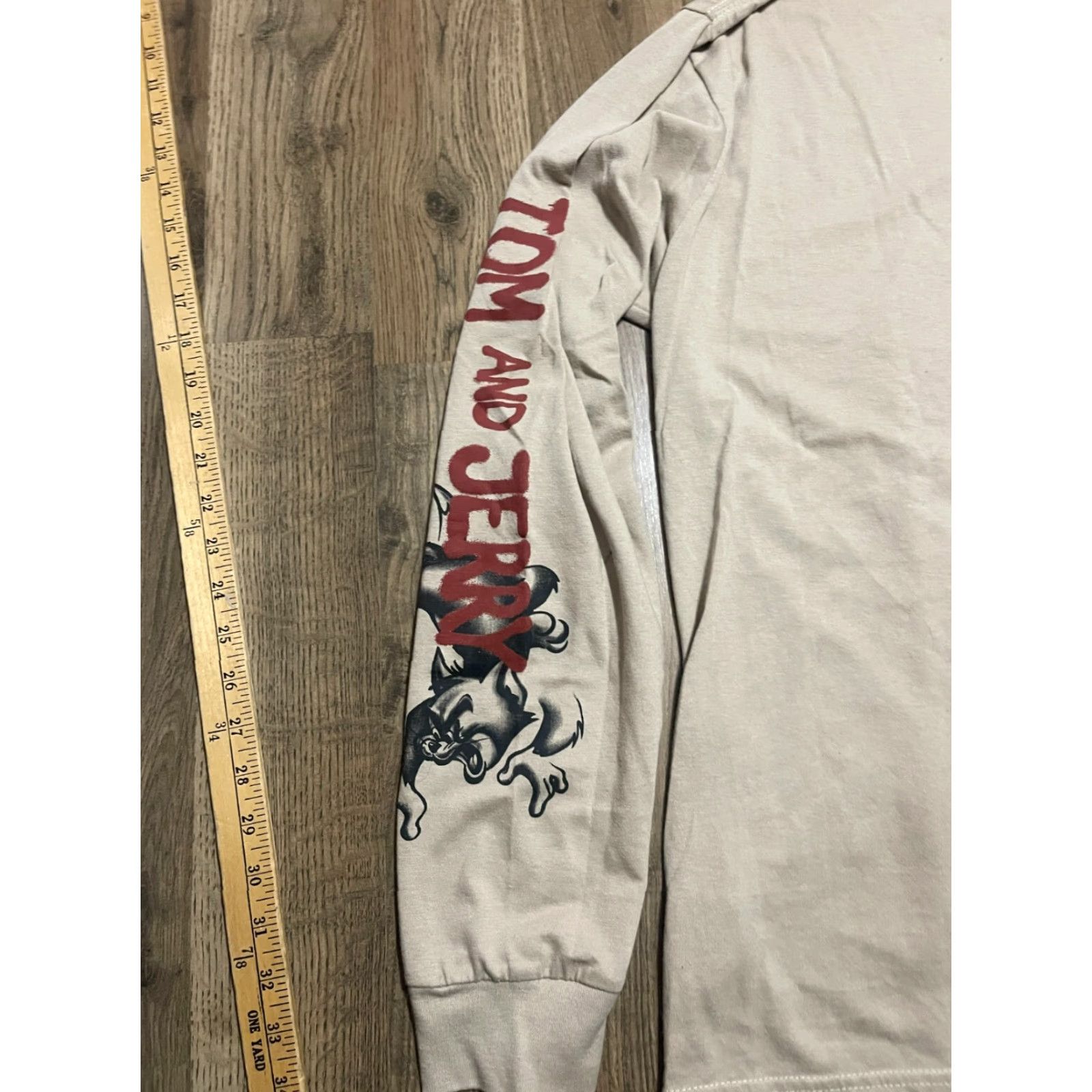Vintage Tom and Jerry Shirt Men's XL Brown Long Sleeve Graphic Print T-Shirt Crew Neck Size US XL / EU 56 / 4 - 5 Thumbnail
