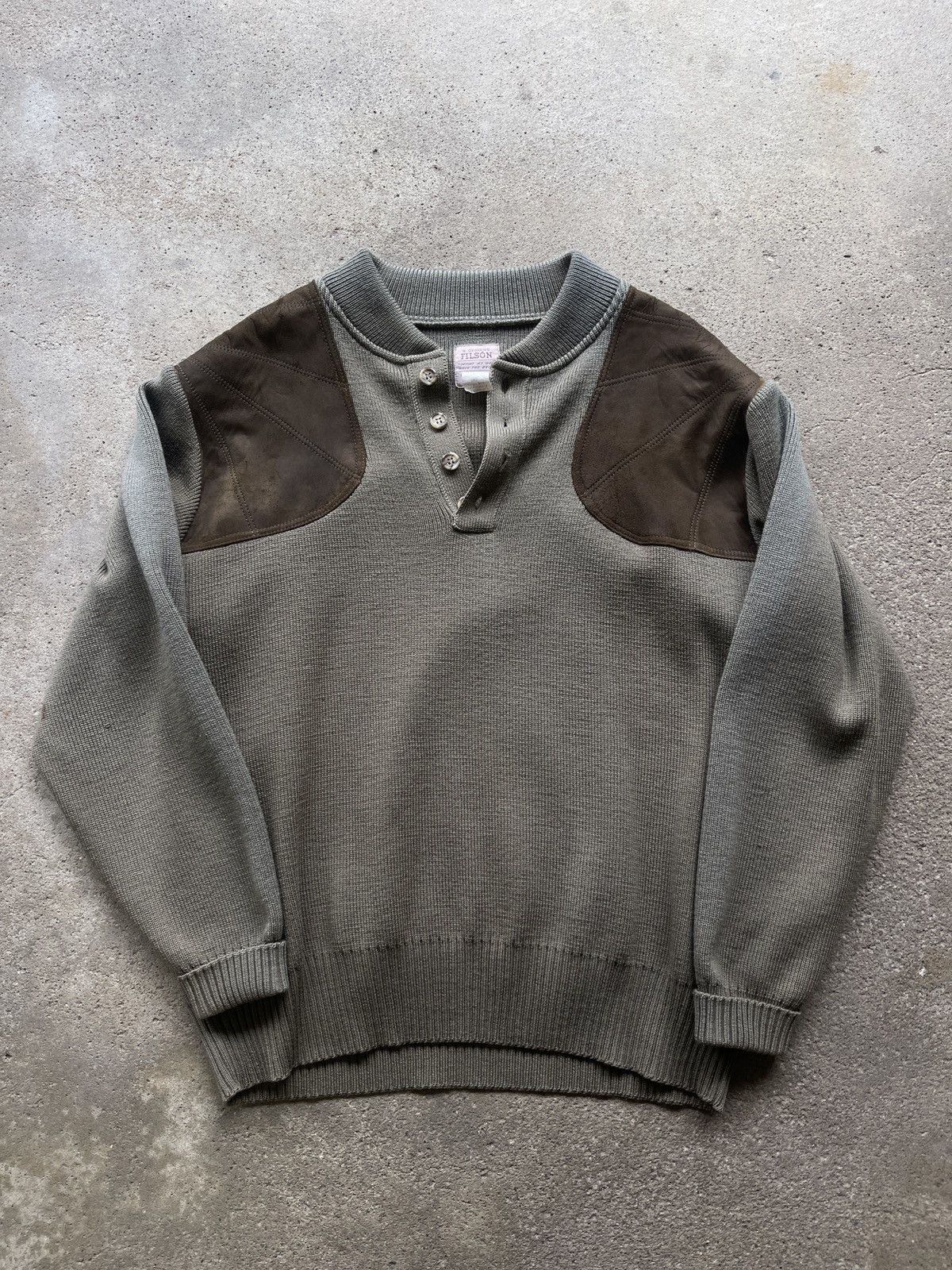 image of Filson Suede Wool Henley Guide Hunting Sweater Small in Green, Men's