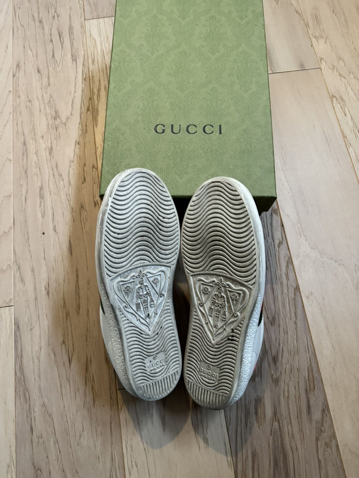 Gucci Gucci bee sneakers Size US 6 / IT 36 - 5 Thumbnail